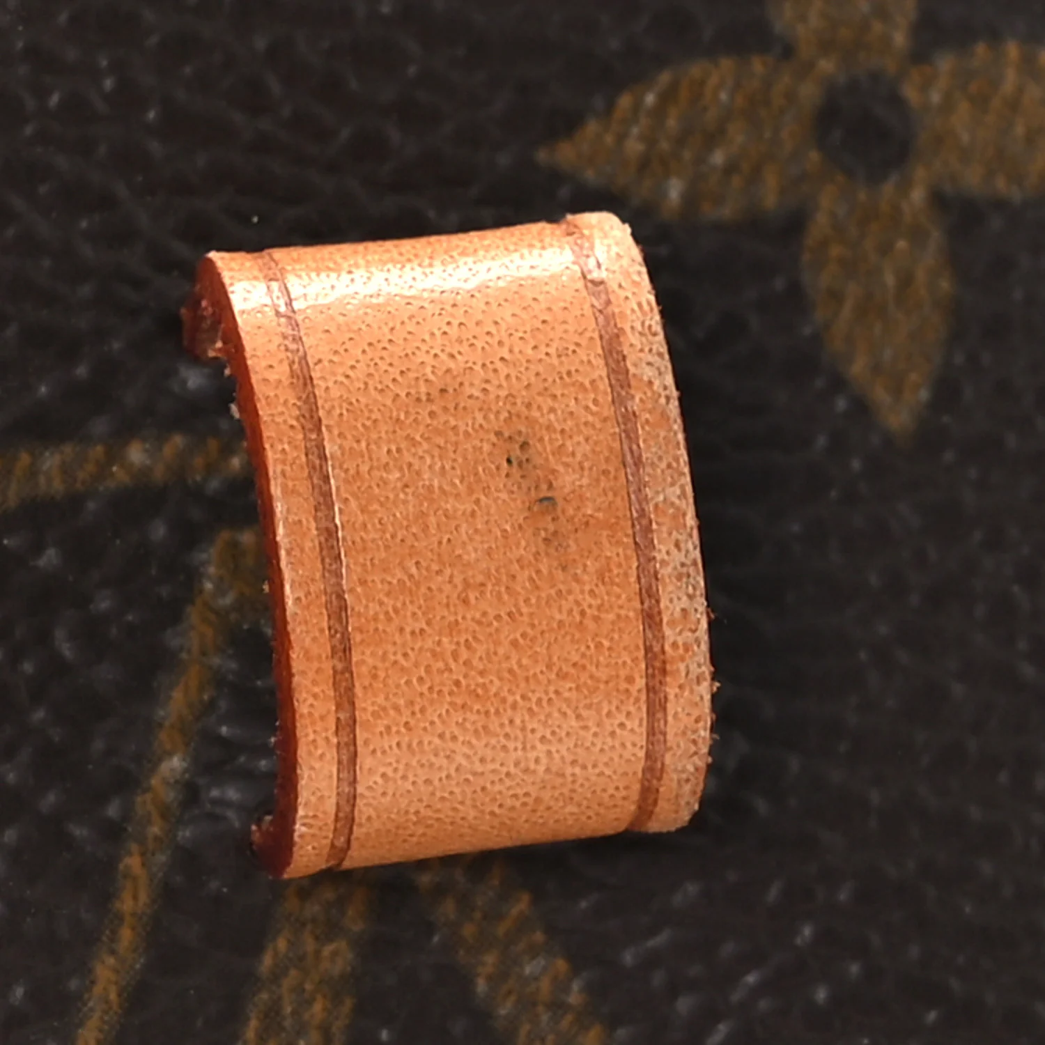Monogram Pochette Florentine M - Image 14