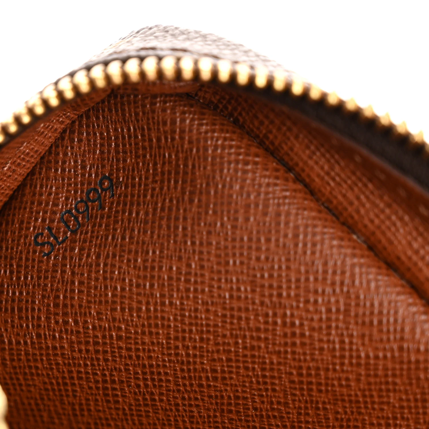 Monogram Pochette Marly Dragonne 26 - Image 7