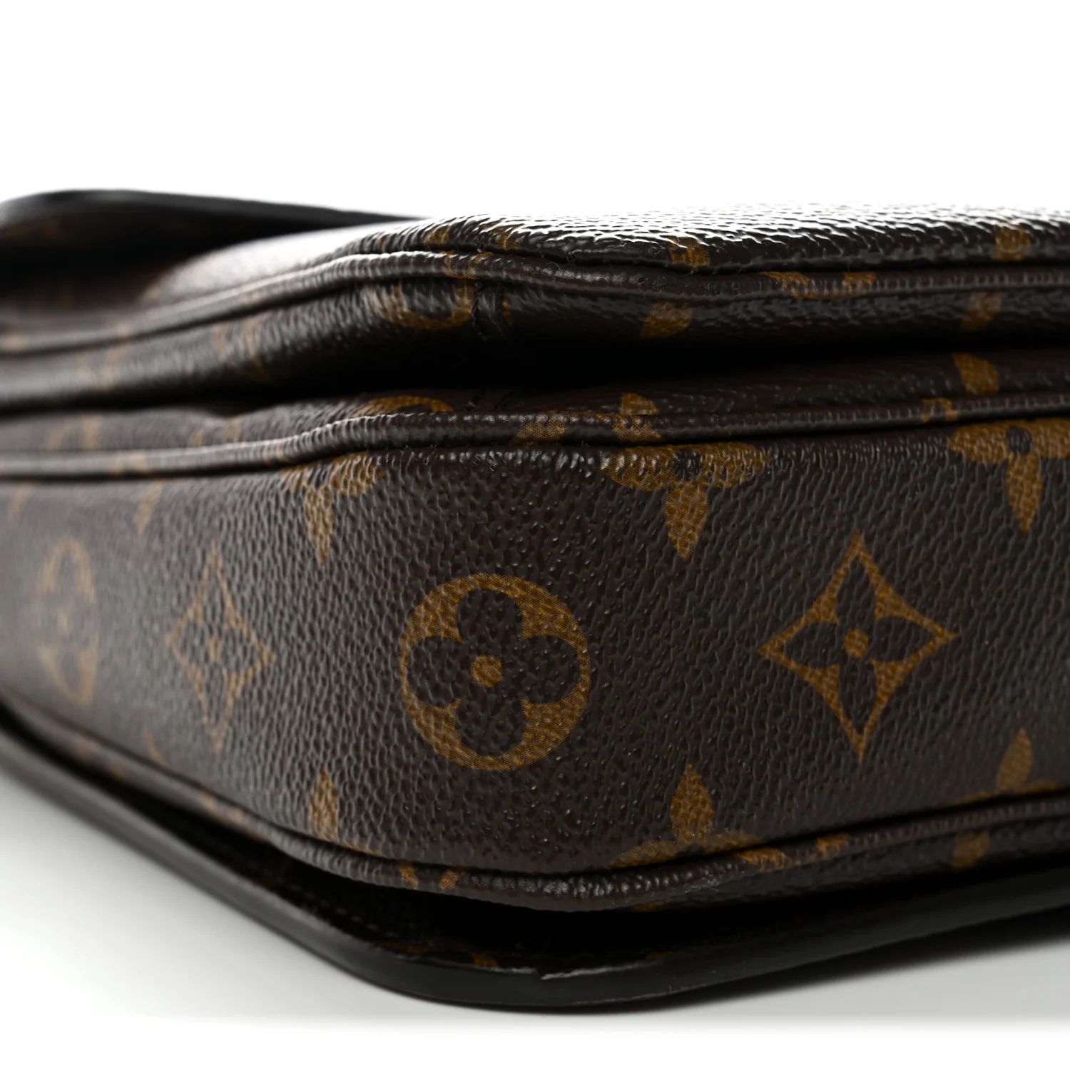 Monogram Pochette Metis - Image 22