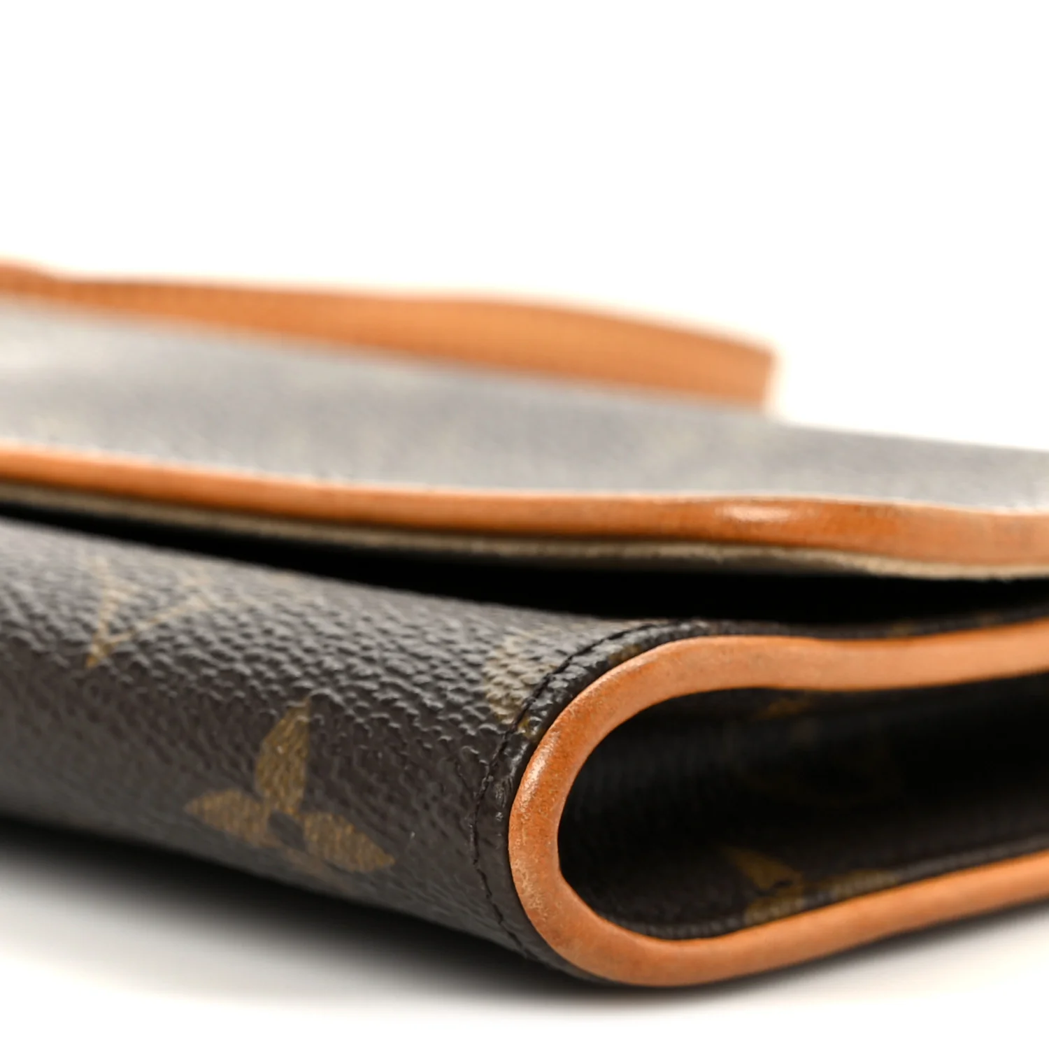 Monogram Pochette Twin GM - Image 10