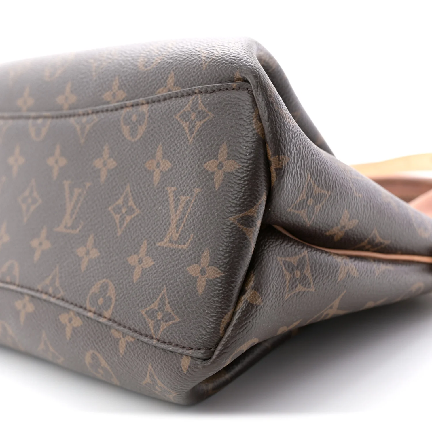 Monogram Rivoli PM - Image 18