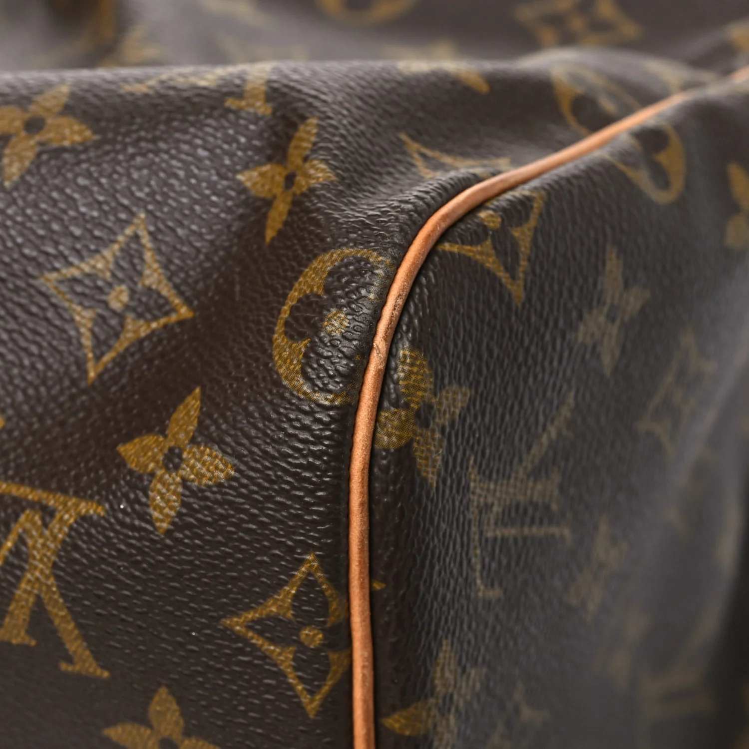 Monogram Sac Souple 55 - Image 10