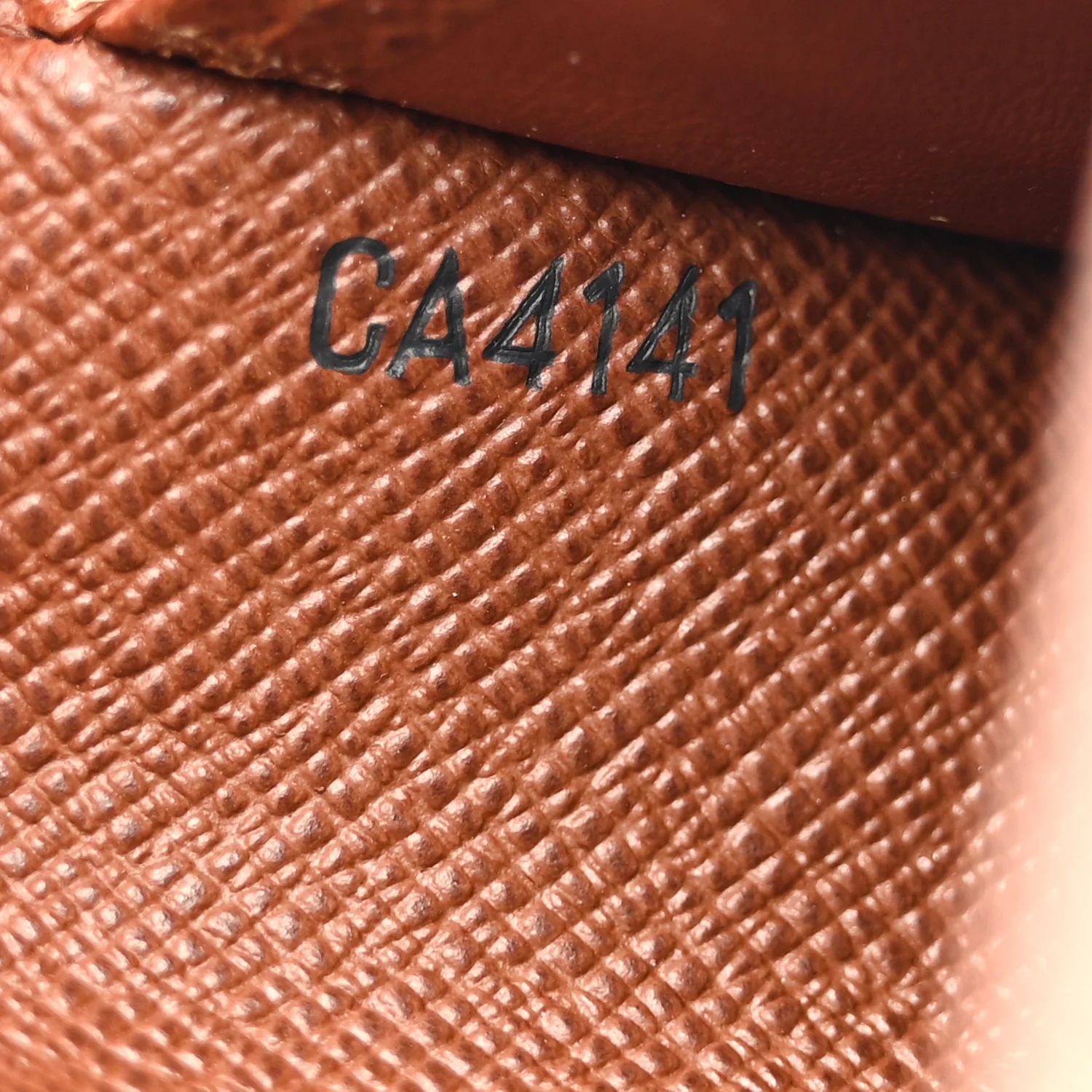 Monogram Small Ring Agenda - Image 6