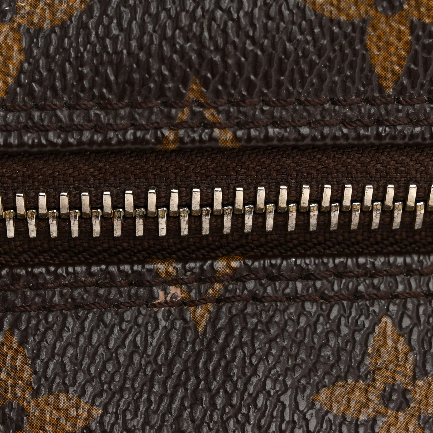 Monogram Toiletry Bag 25 - Image 10