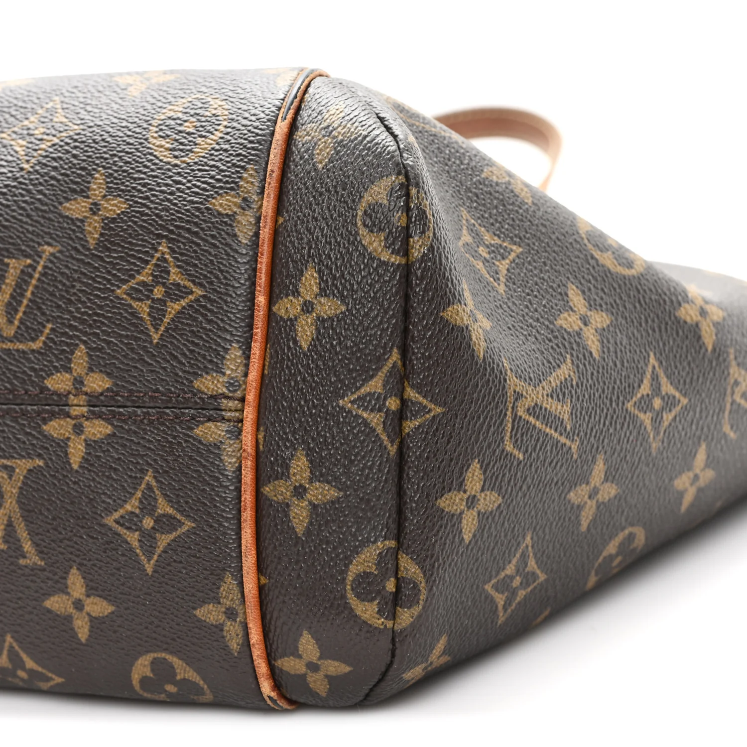 Monogram Totally PM - Image 9