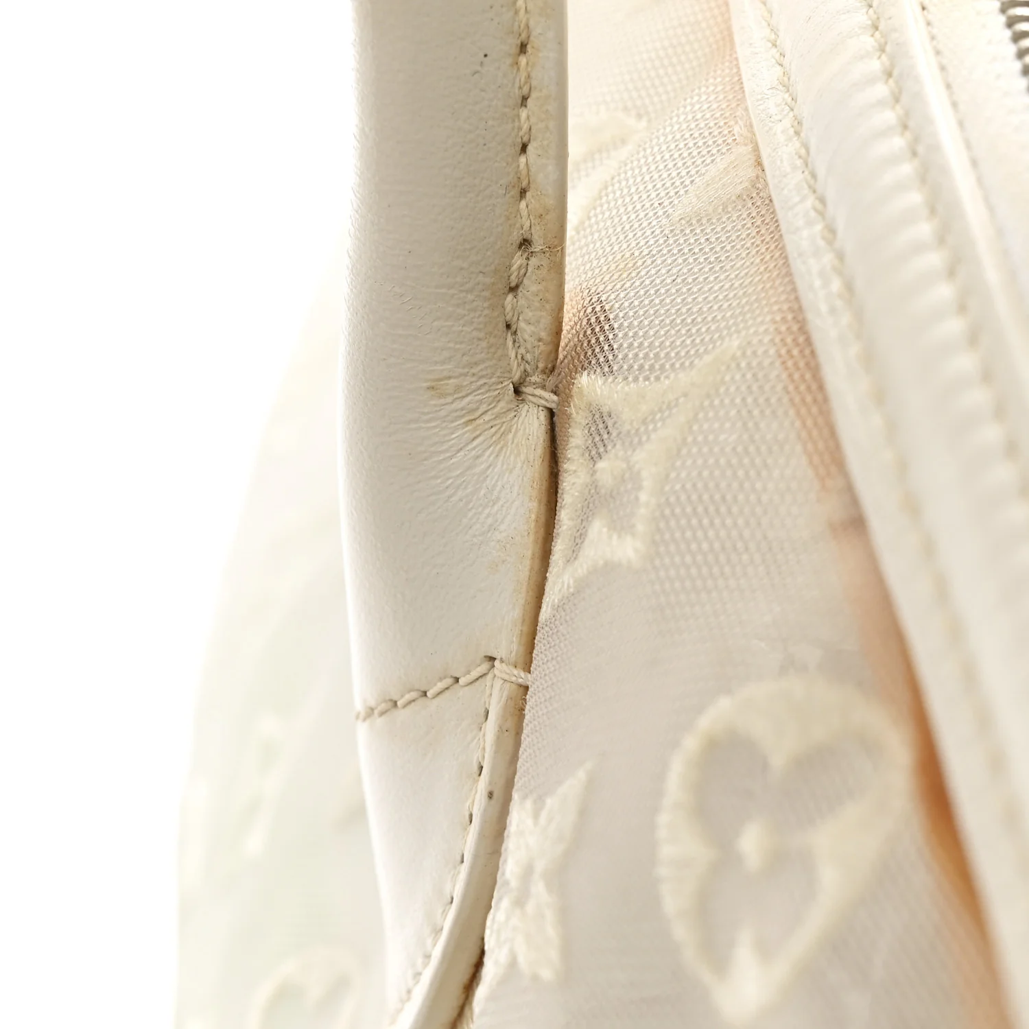 Monogram Transparence Lockit East-West White - Image 11