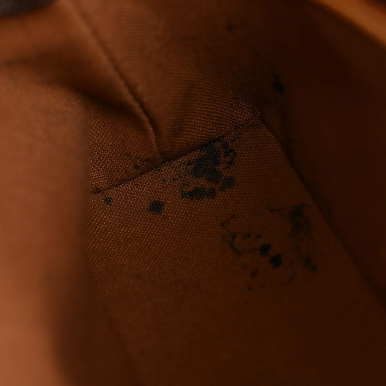 Monogram Trotteur - Image 11