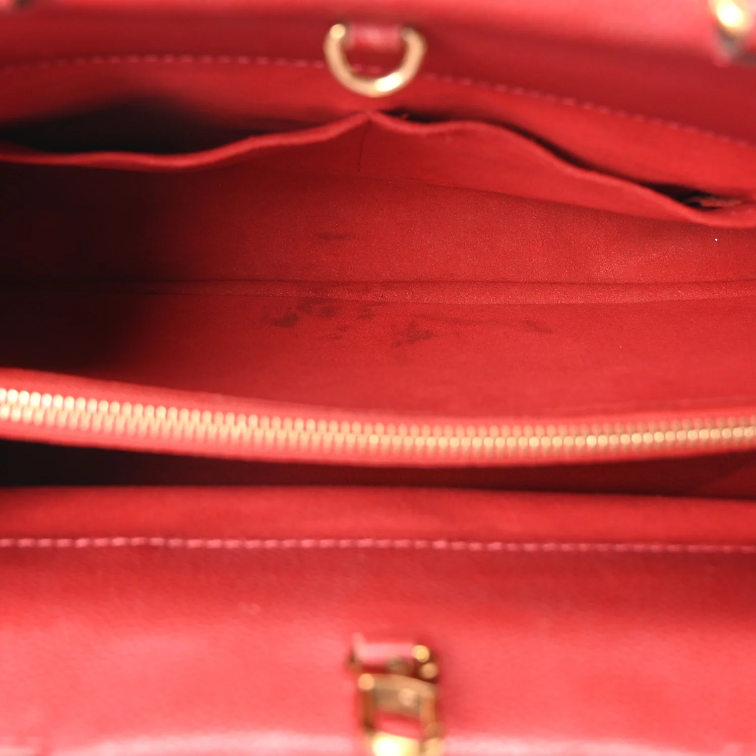 Monogram Venus Cherry - Image 5