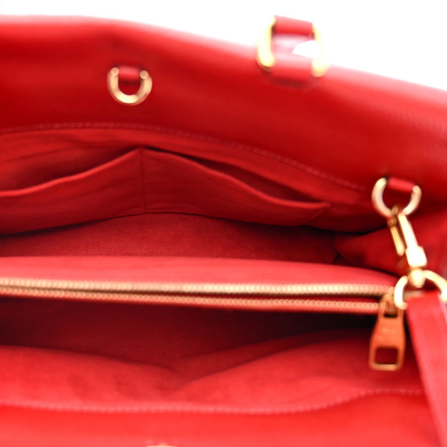 Monogram Venus Cherry - Image 5