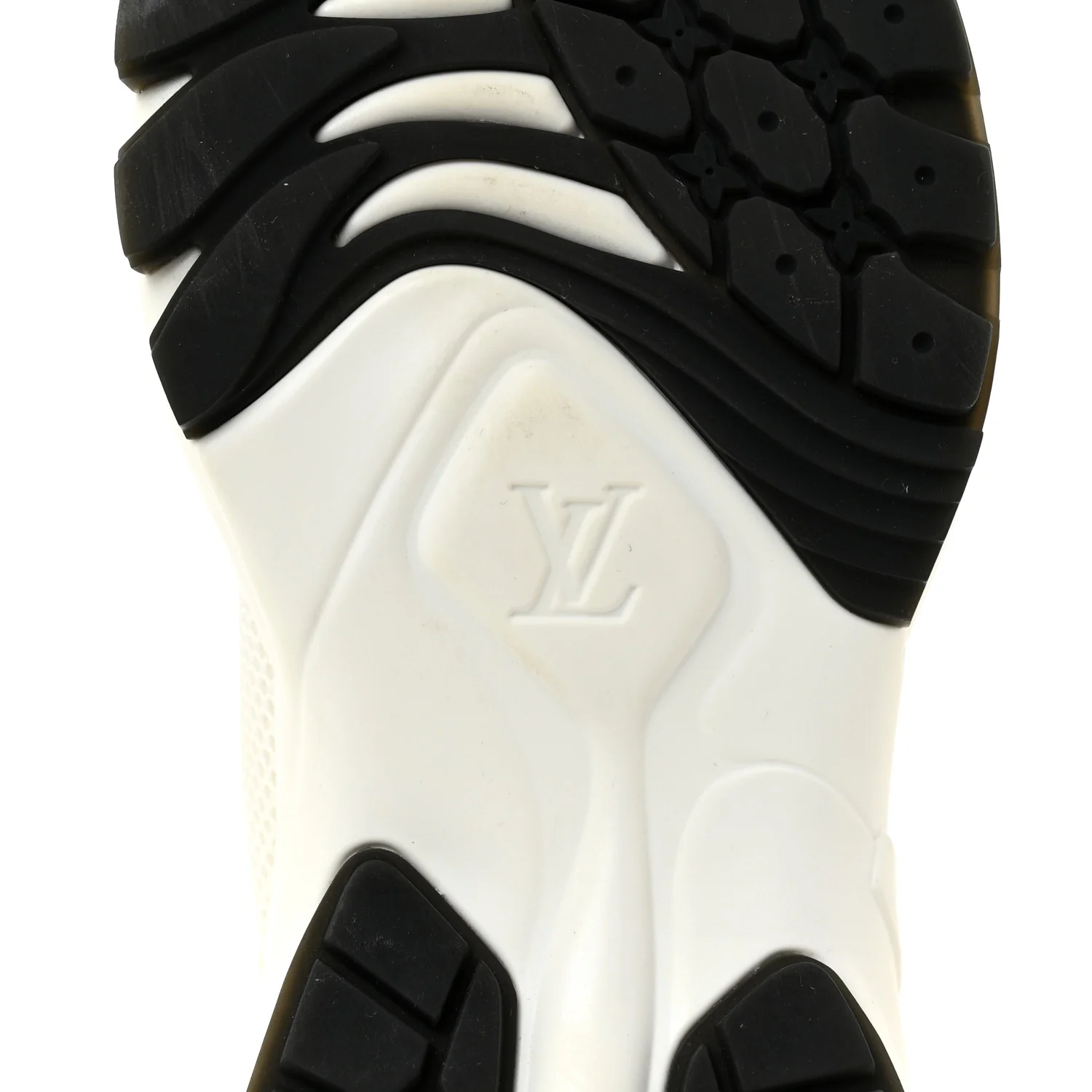 Patent Calfskin Technical Mesh Monogram Run 55 Sneakers 37 Bleu Clair - Image 8