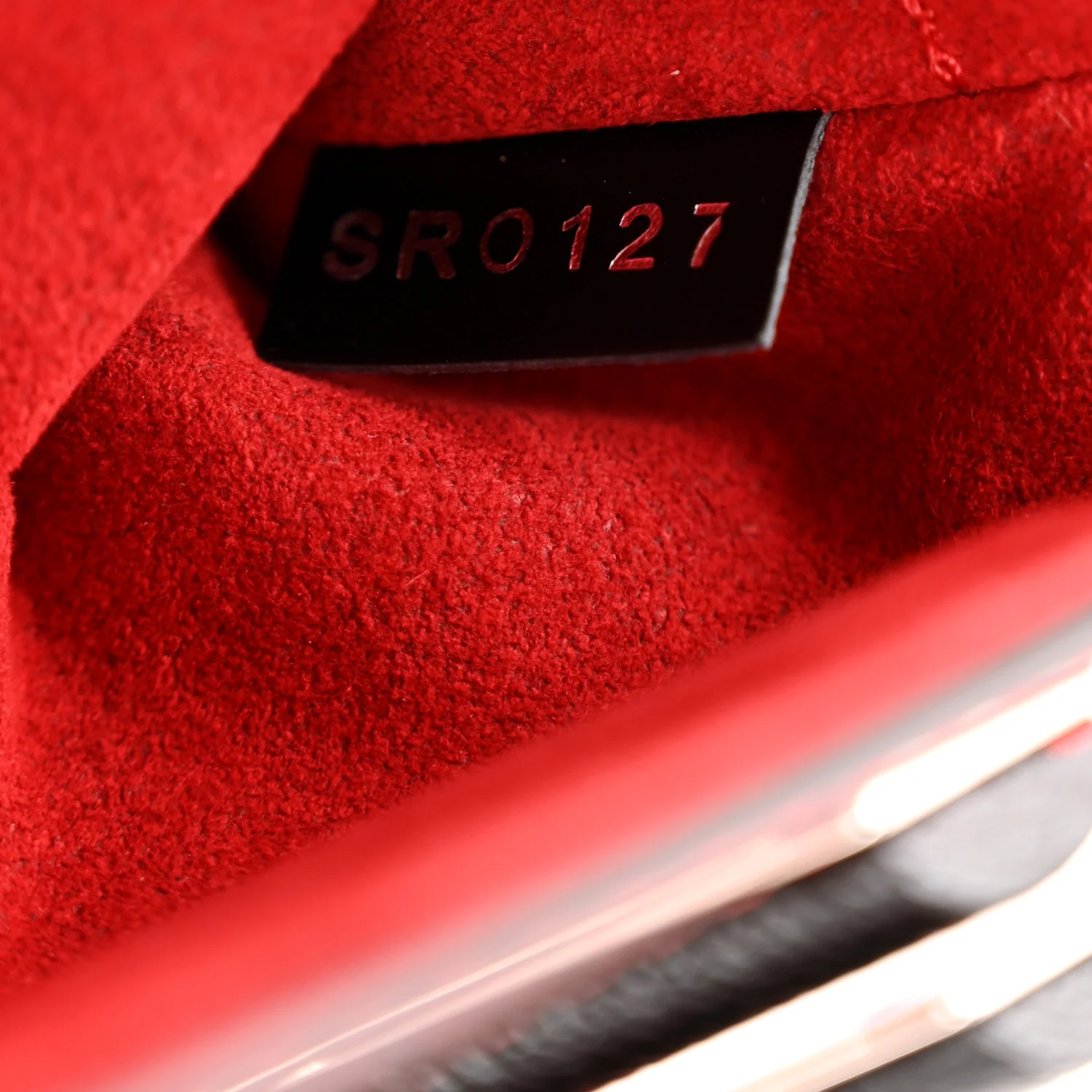 Patent Monogram Infrarouge Twist Shoulder Bag PM Coquelicot - Image 8