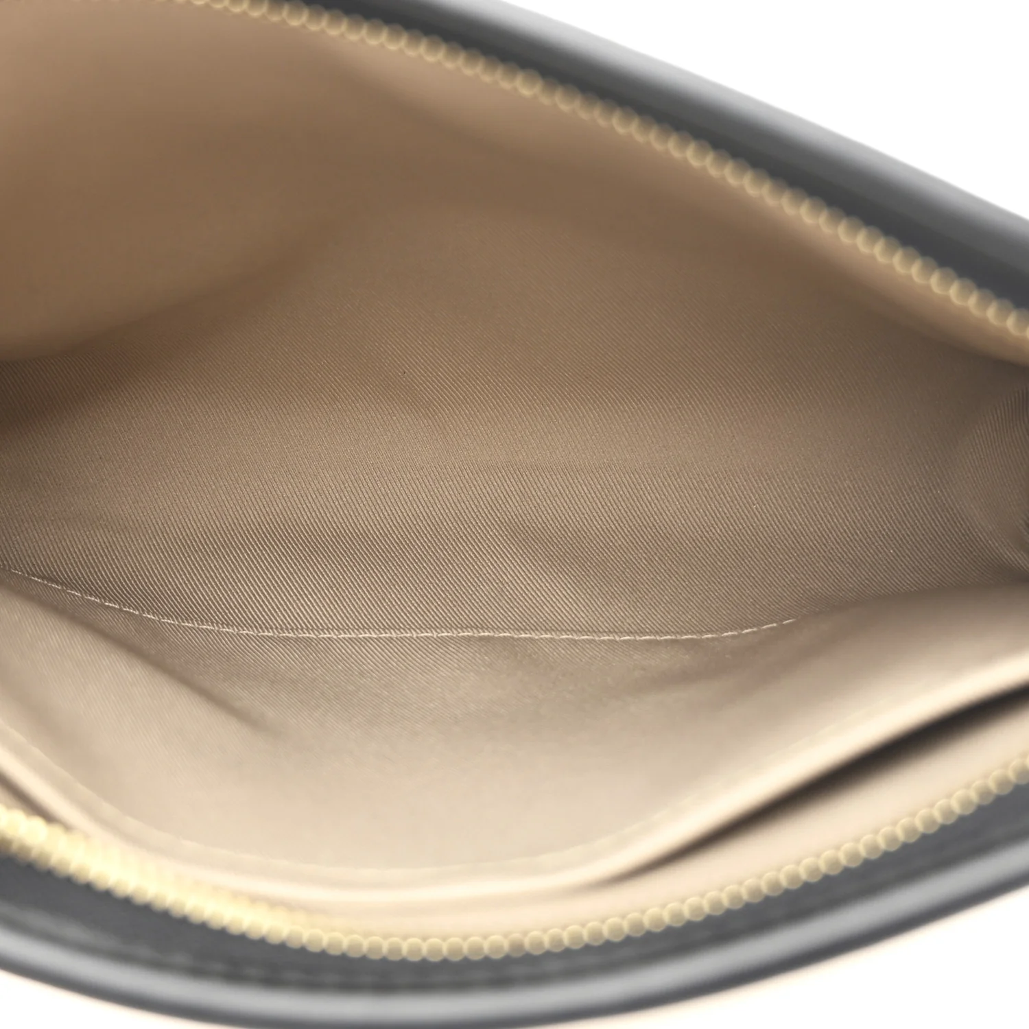 Raffia Calfskin Monogram Toiletry Pouch 26 On Chain Beige Black - Image 5