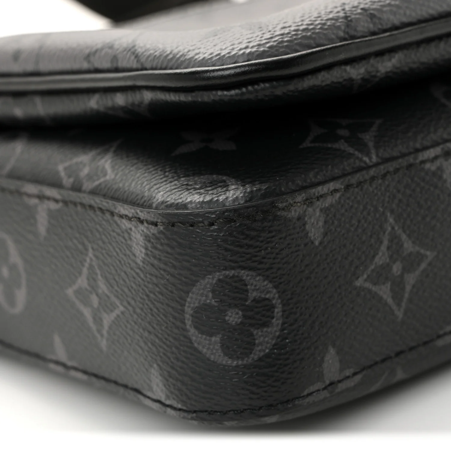 Reverse Monogram Eclipse Trio Messenger - Image 8