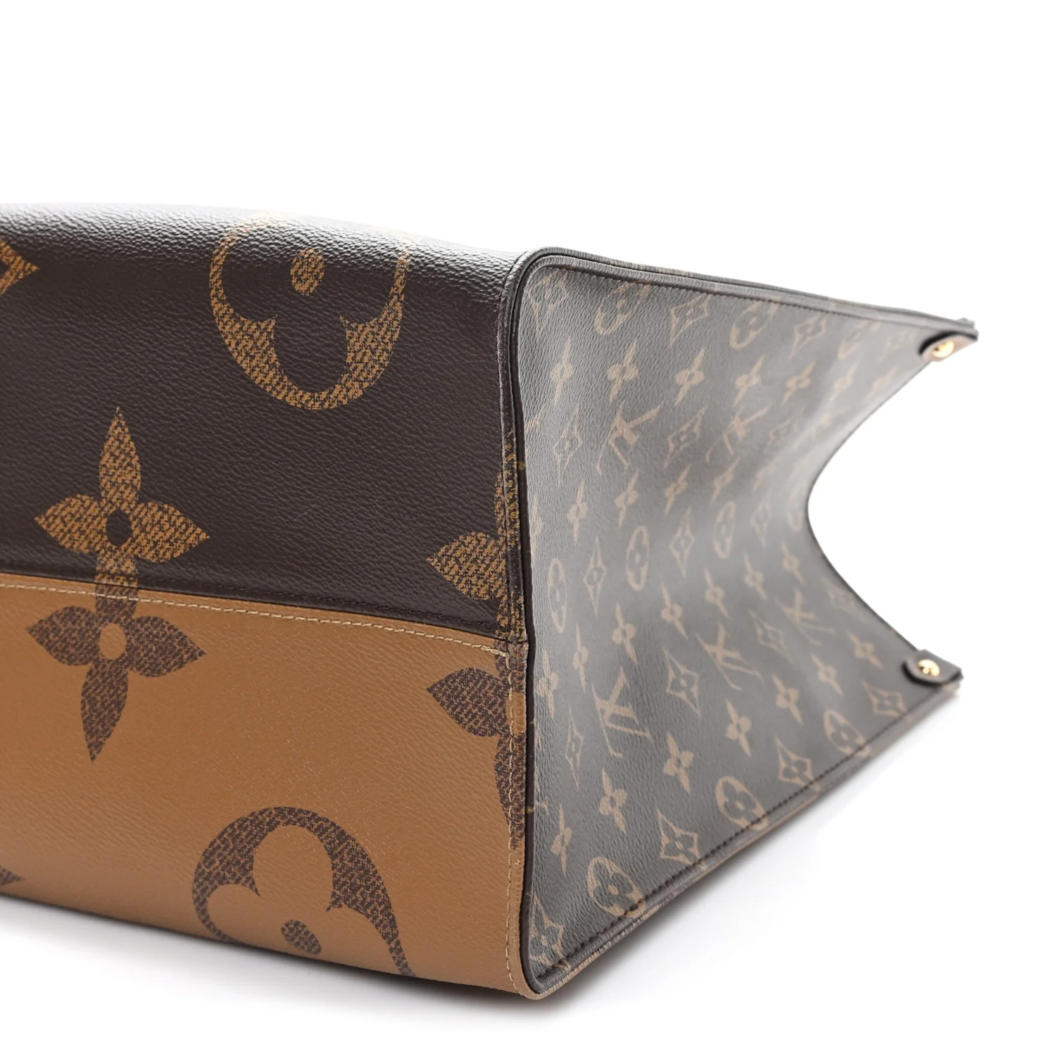 Reverse Monogram Giant Onthego GM - Image 9