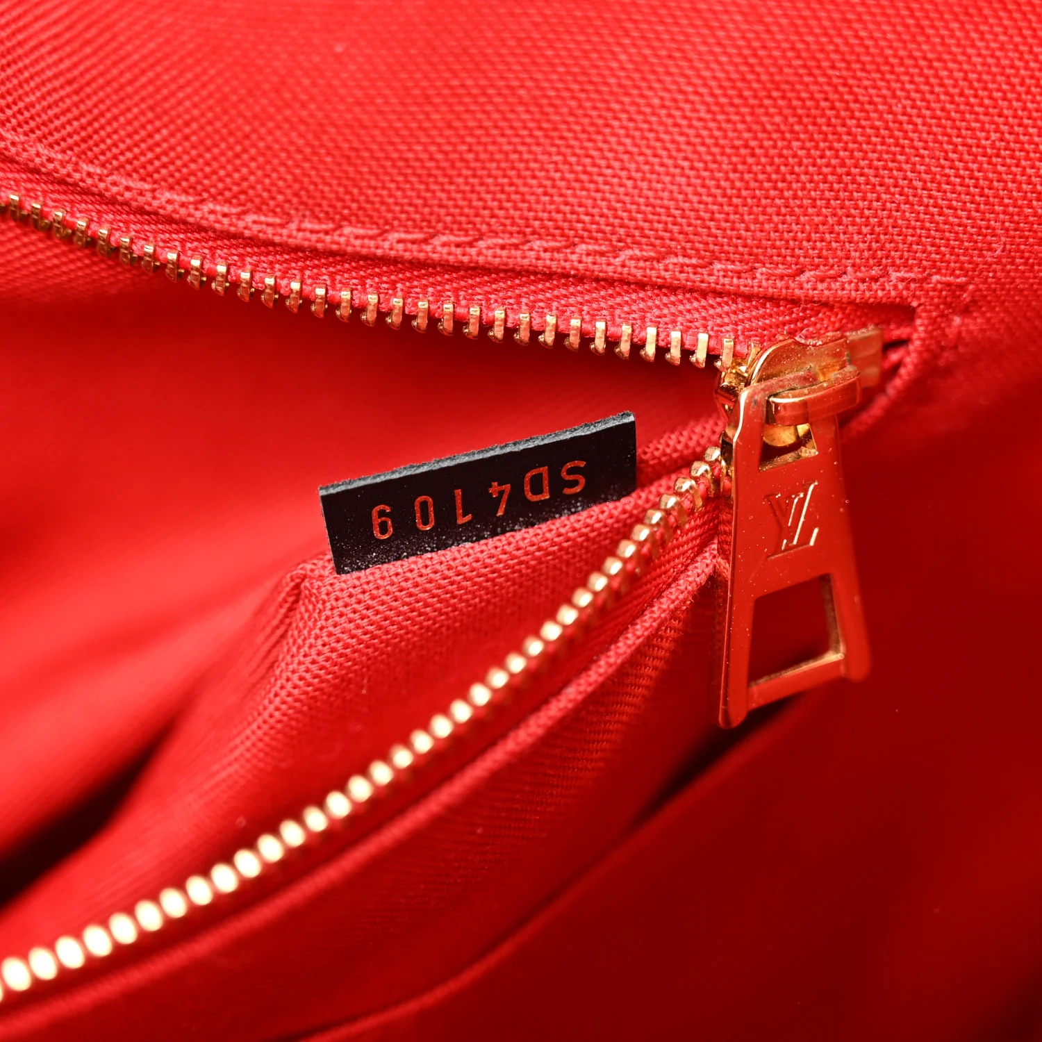 Reverse Monogram Giant Onthego GM - Image 7