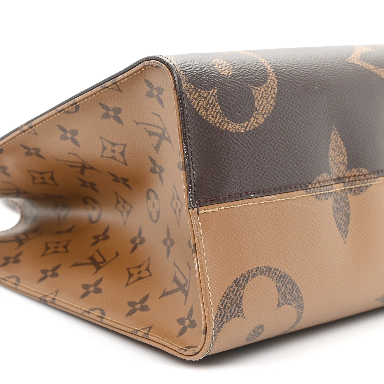 Reverse Monogram Giant Onthego MM - Image 8