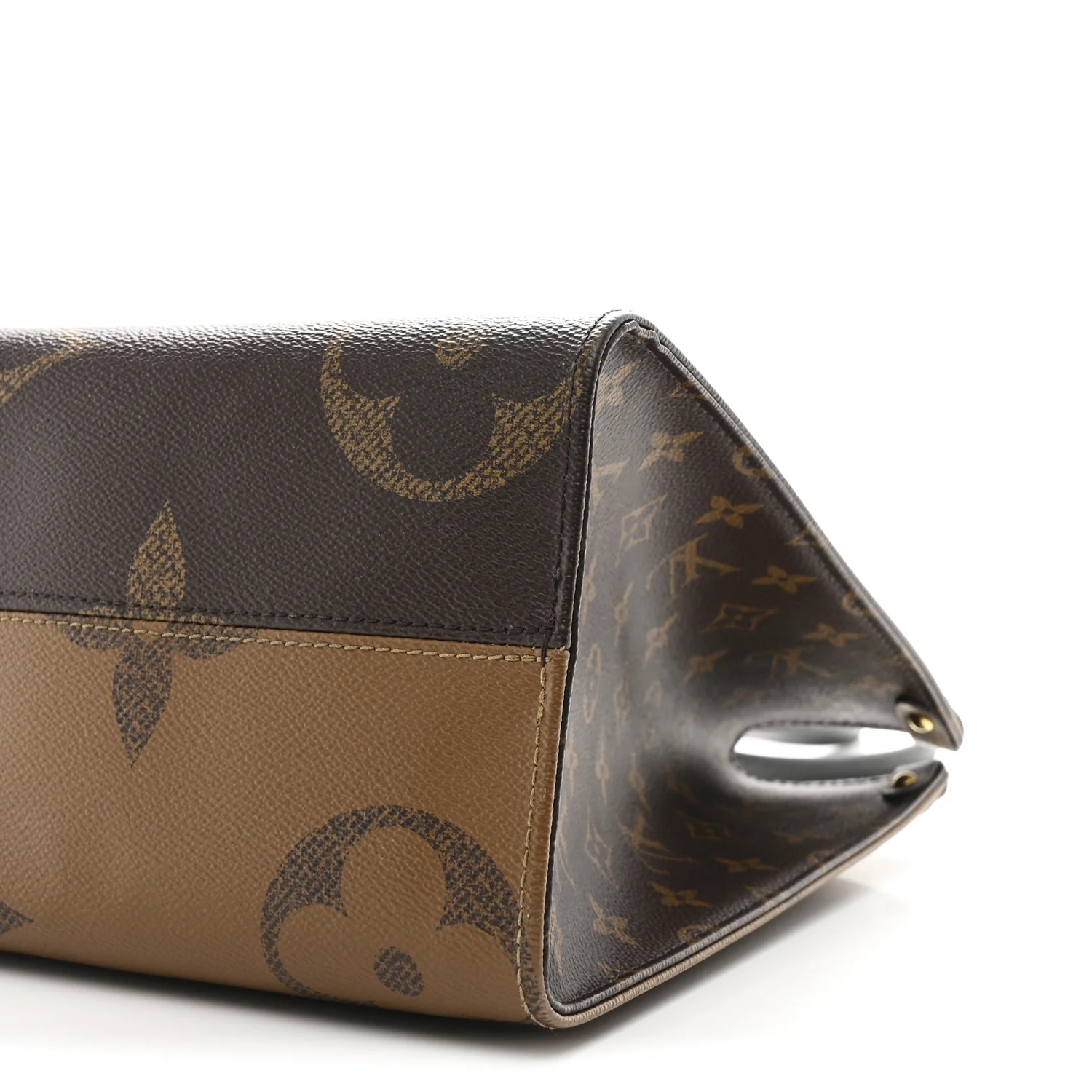 Reverse Monogram Giant Onthego MM - Image 9
