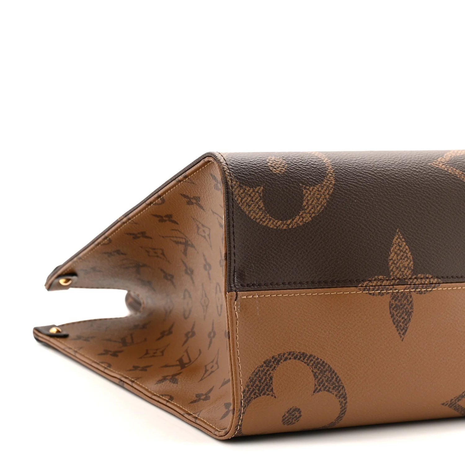 Reverse Monogram Giant Onthego MM - Image 10