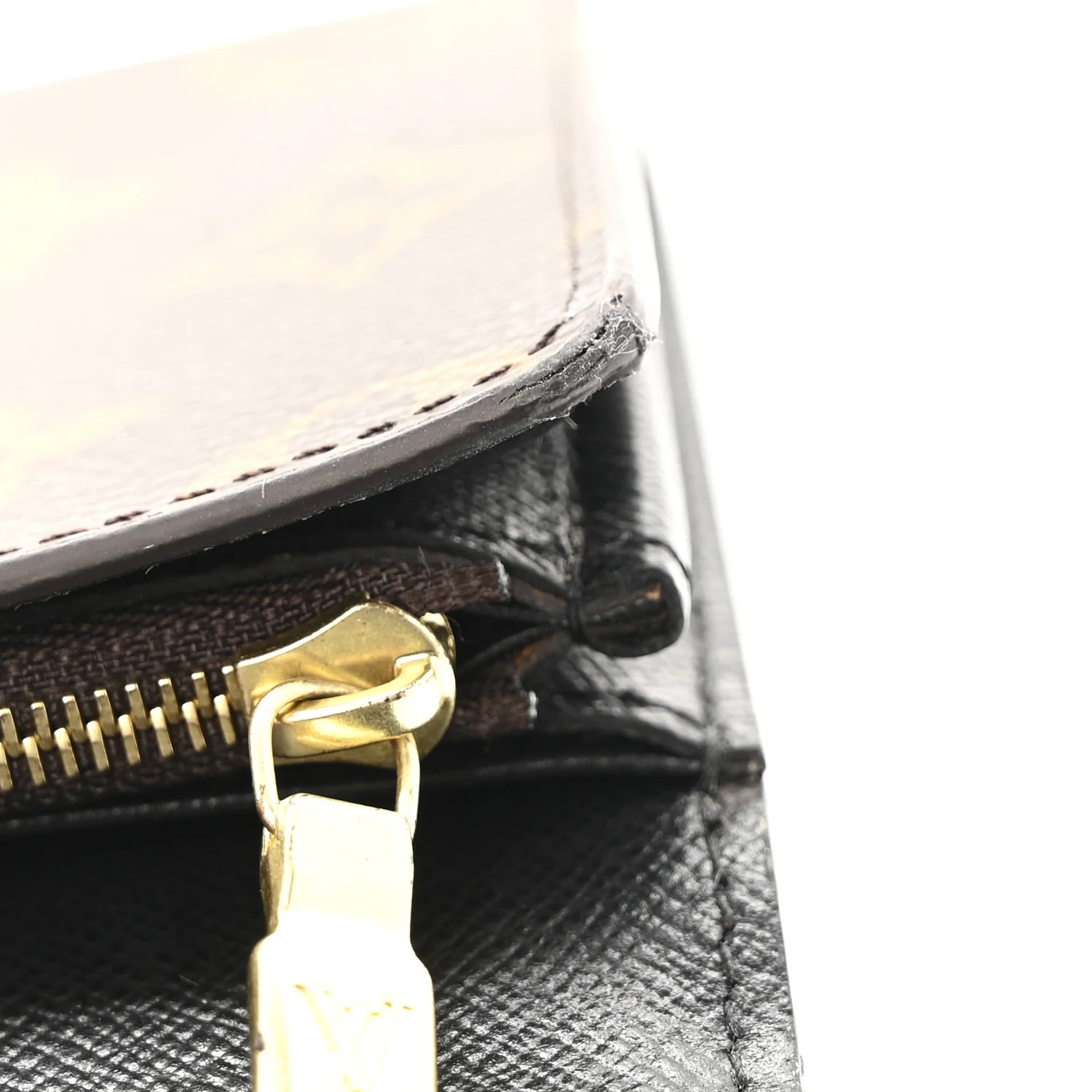 Reverse Monogram Giant Sarah Wallet - Image 11