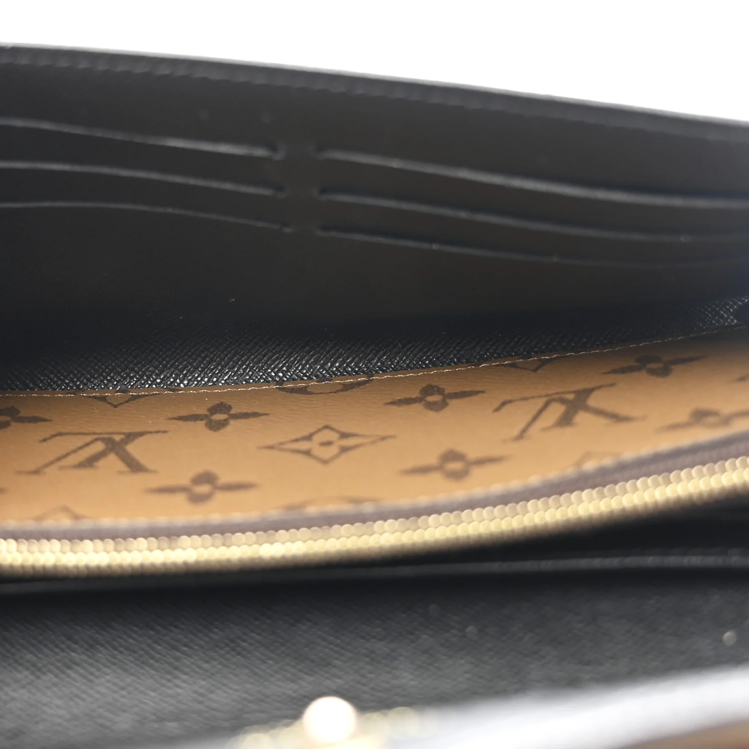 Reverse Monogram Giant Sarah Wallet - Image 5