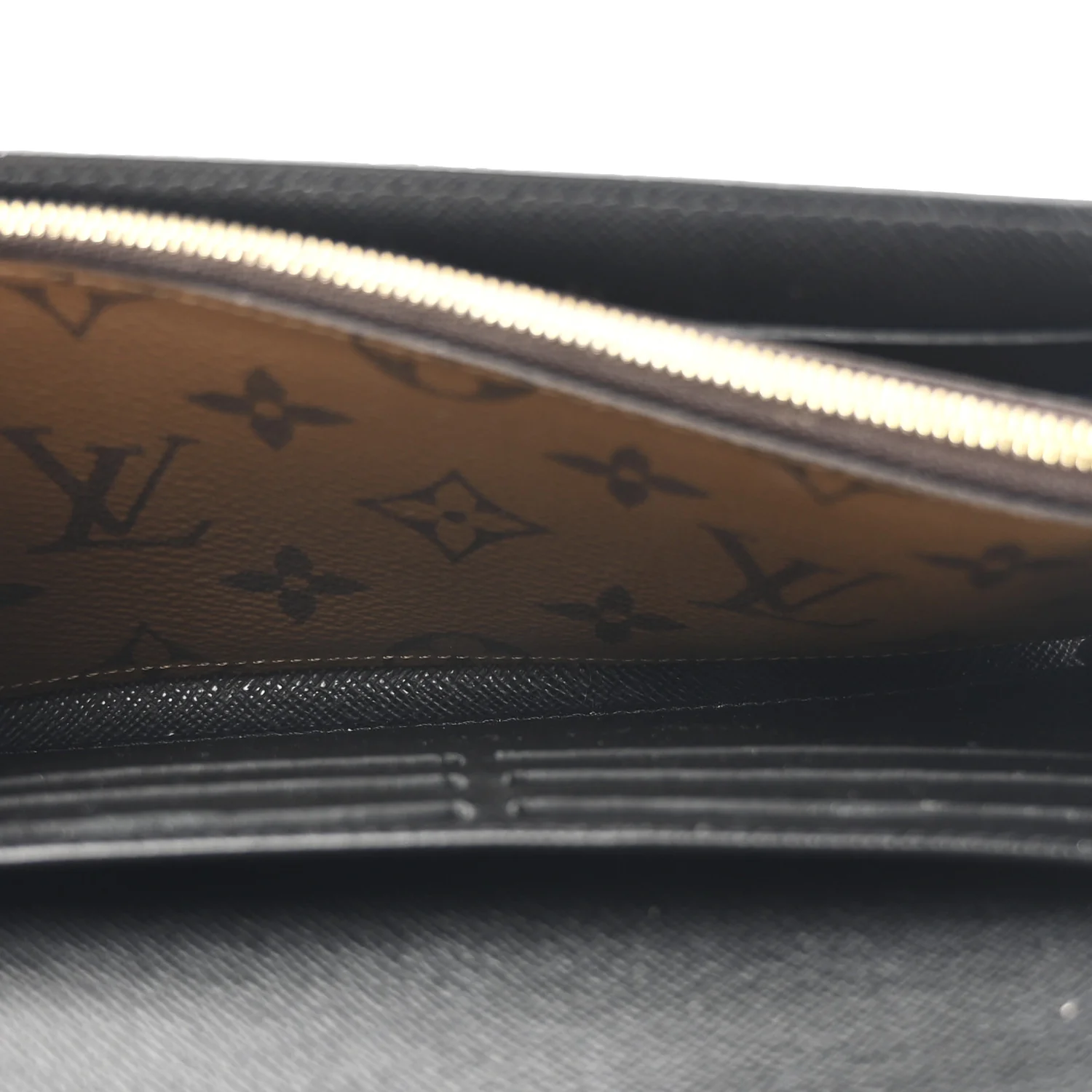 Reverse Monogram Giant Sarah Wallet - Image 6
