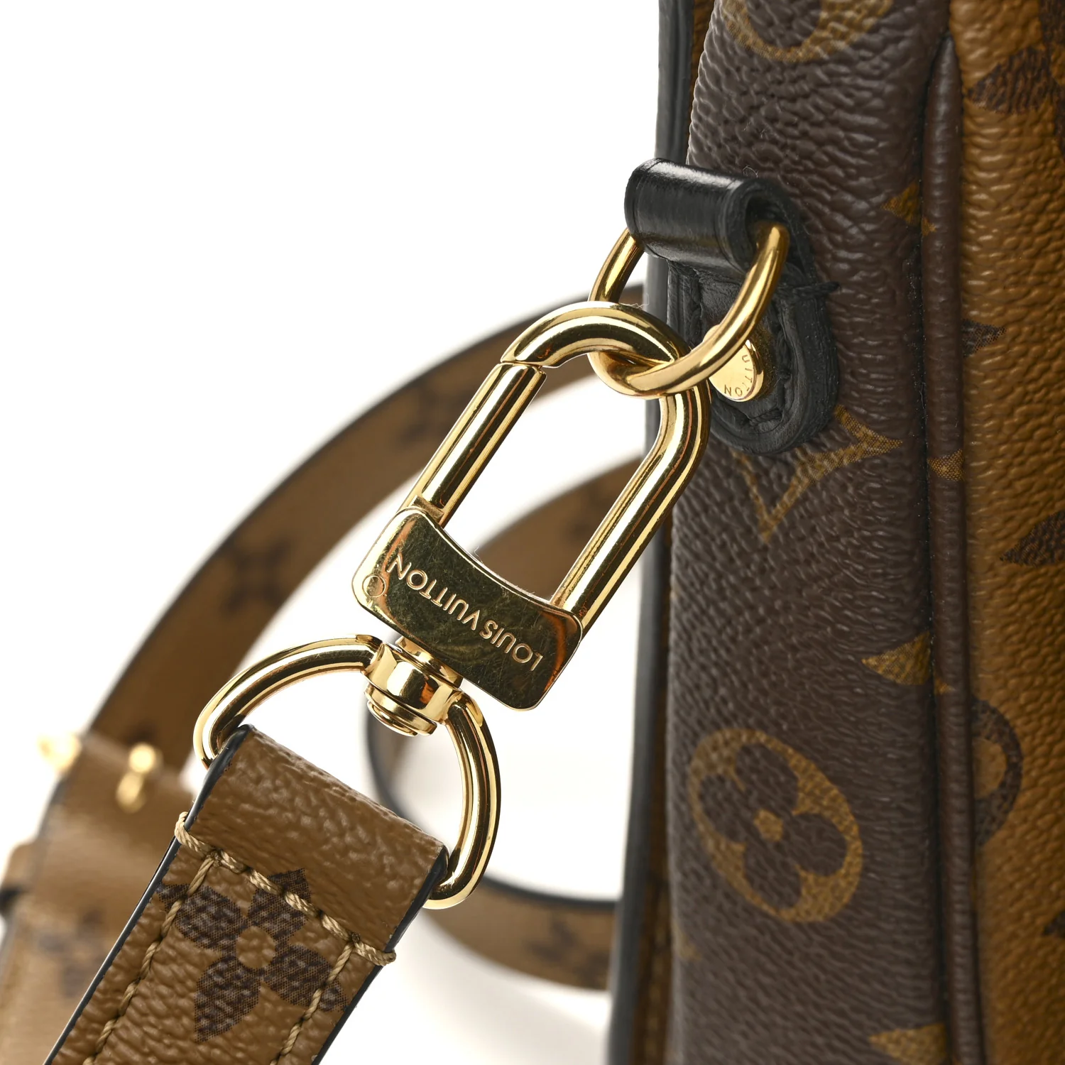 Reverse Monogram Pochette Metis - Image 12