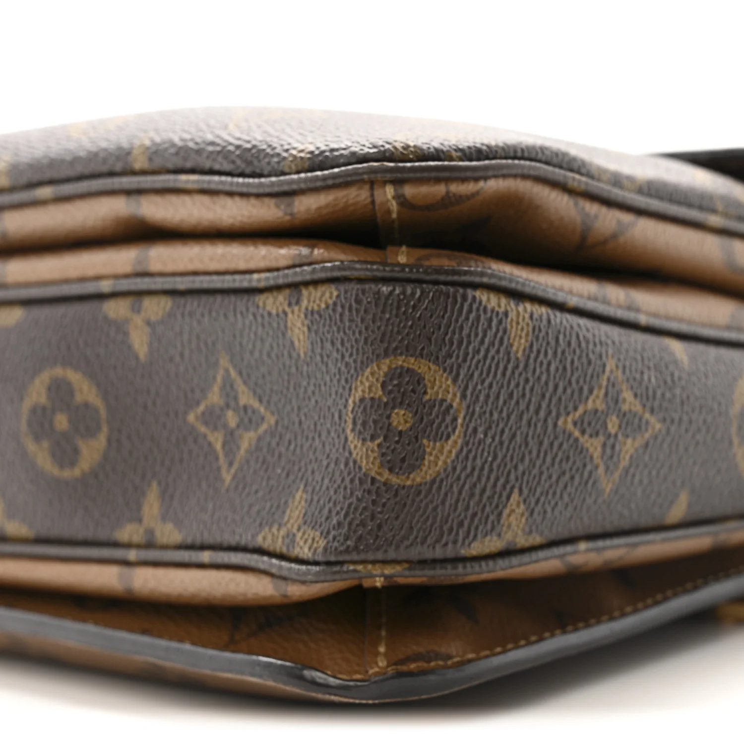 Reverse Monogram Pochette Metis - Image 11