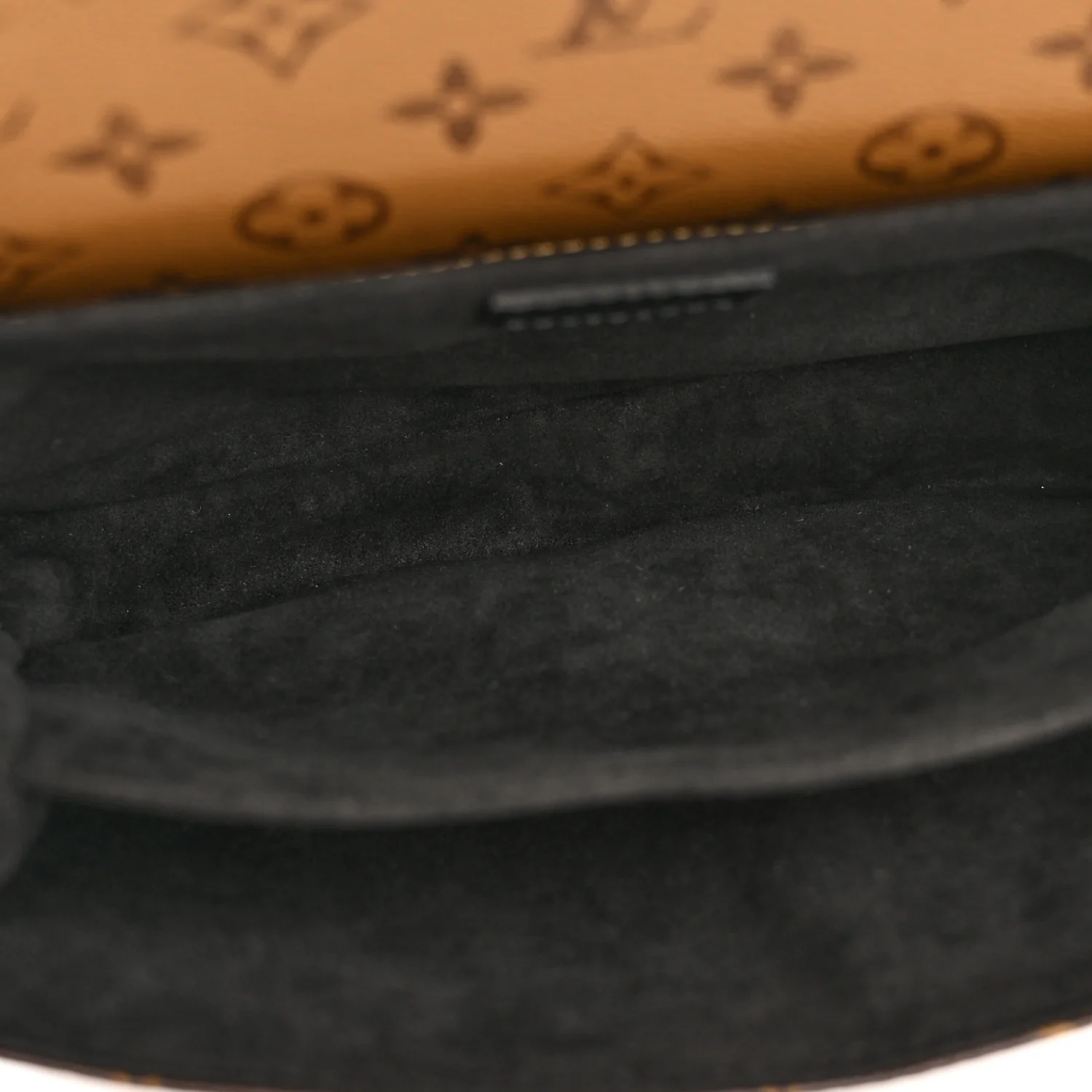 Reverse Monogram Pochette Metis - Image 5