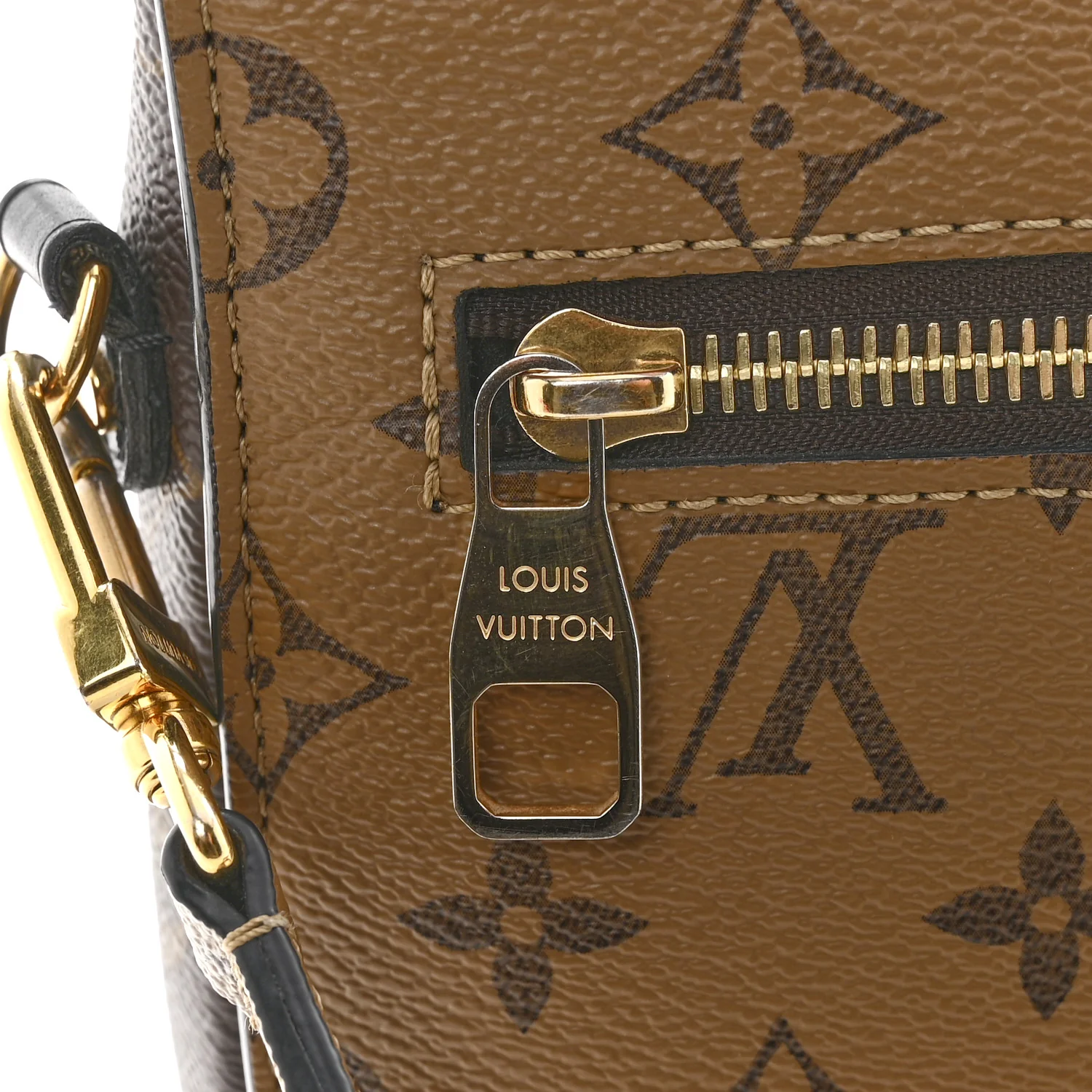 Reverse Monogram Pochette Metis - Image 11