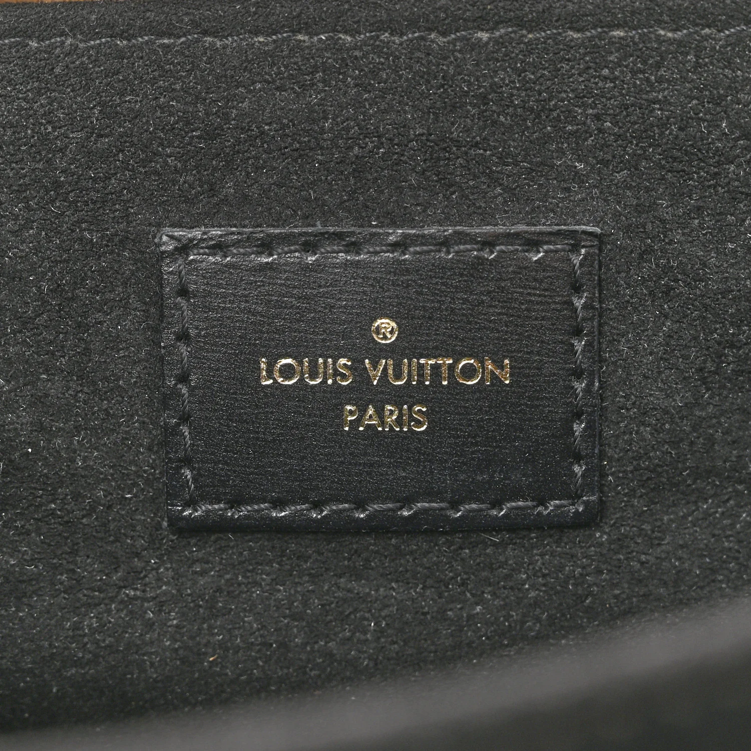 Reverse Monogram Pochette Metis - Image 6