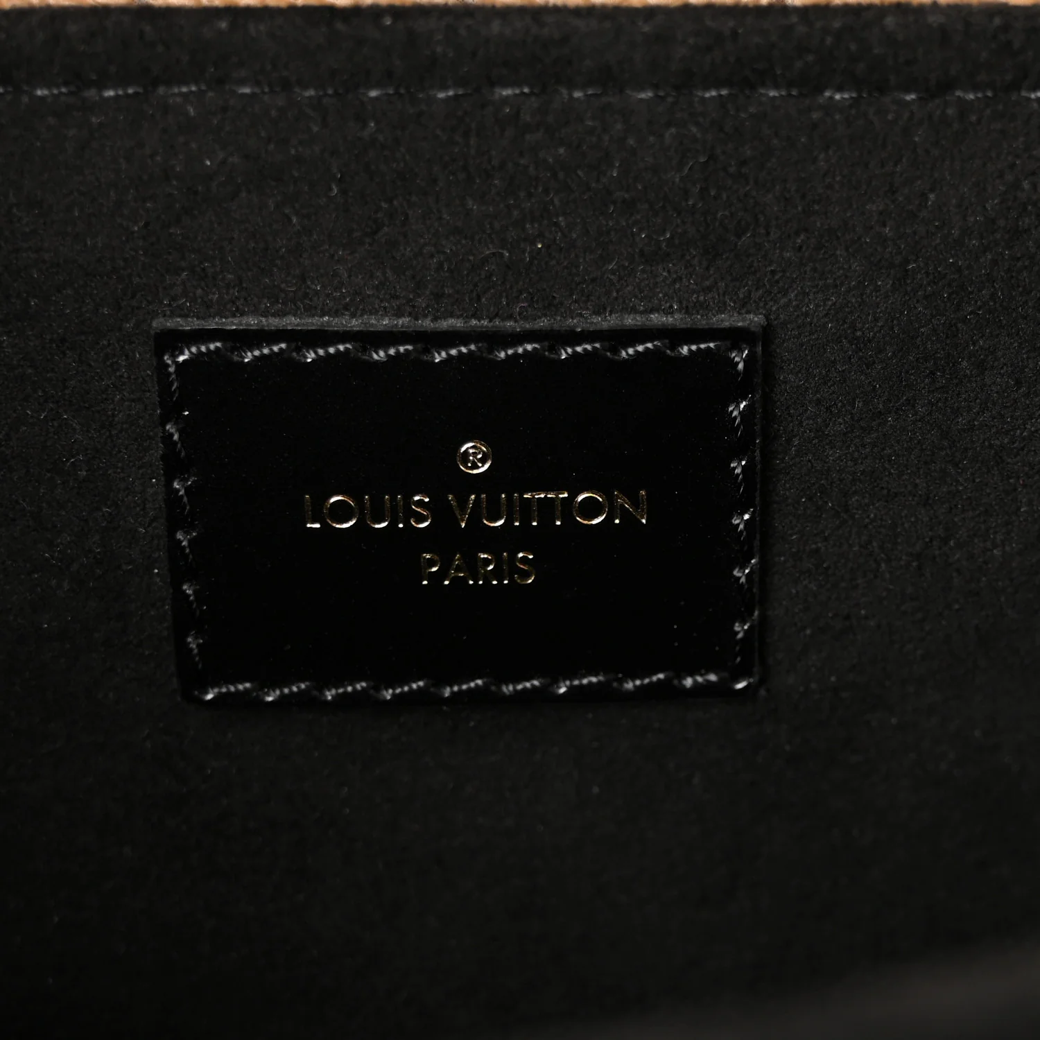 Reverse Monogram Pochette Metis - Image 6