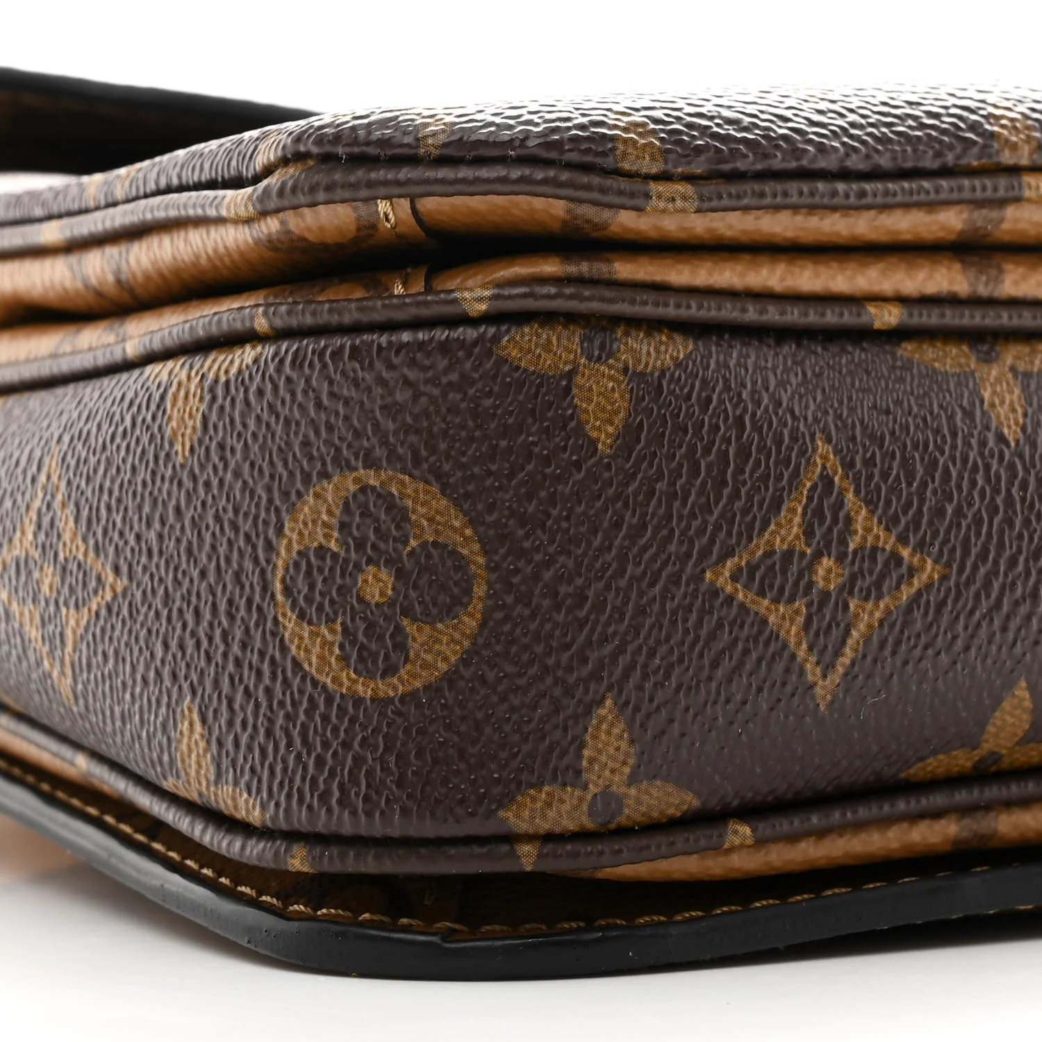 Reverse Monogram Pochette Metis - Image 7