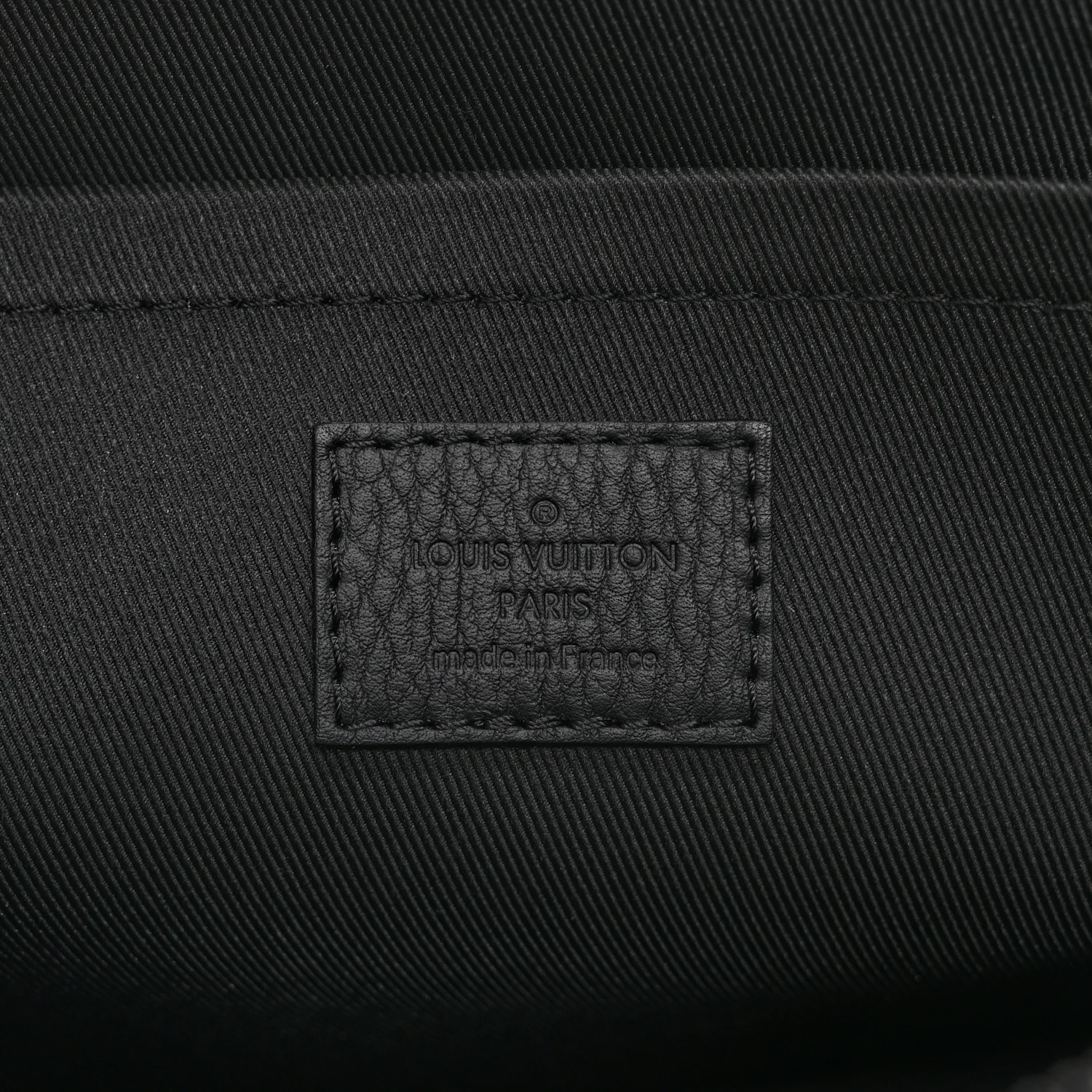 Shadow Calfskin Monogram Pochette Voyage Souple Black - Image 6