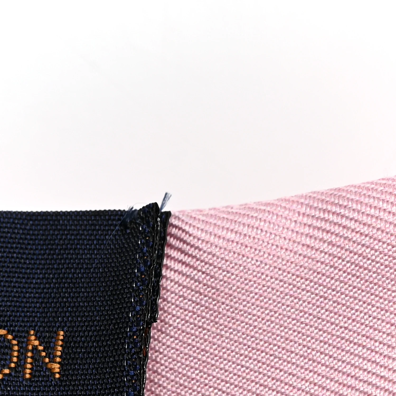 Silk Monogram Escale Confidential Bandeau Pink - Image 4