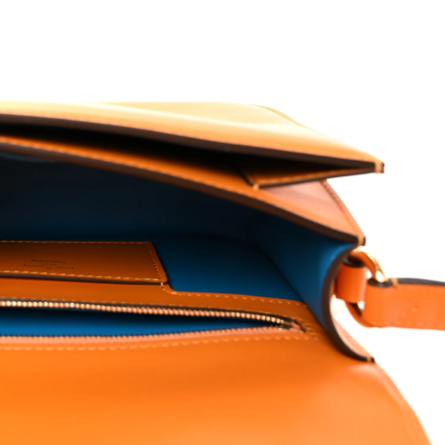 Smooth Calfskin LV Pont 9 Summer Gold - Image 5