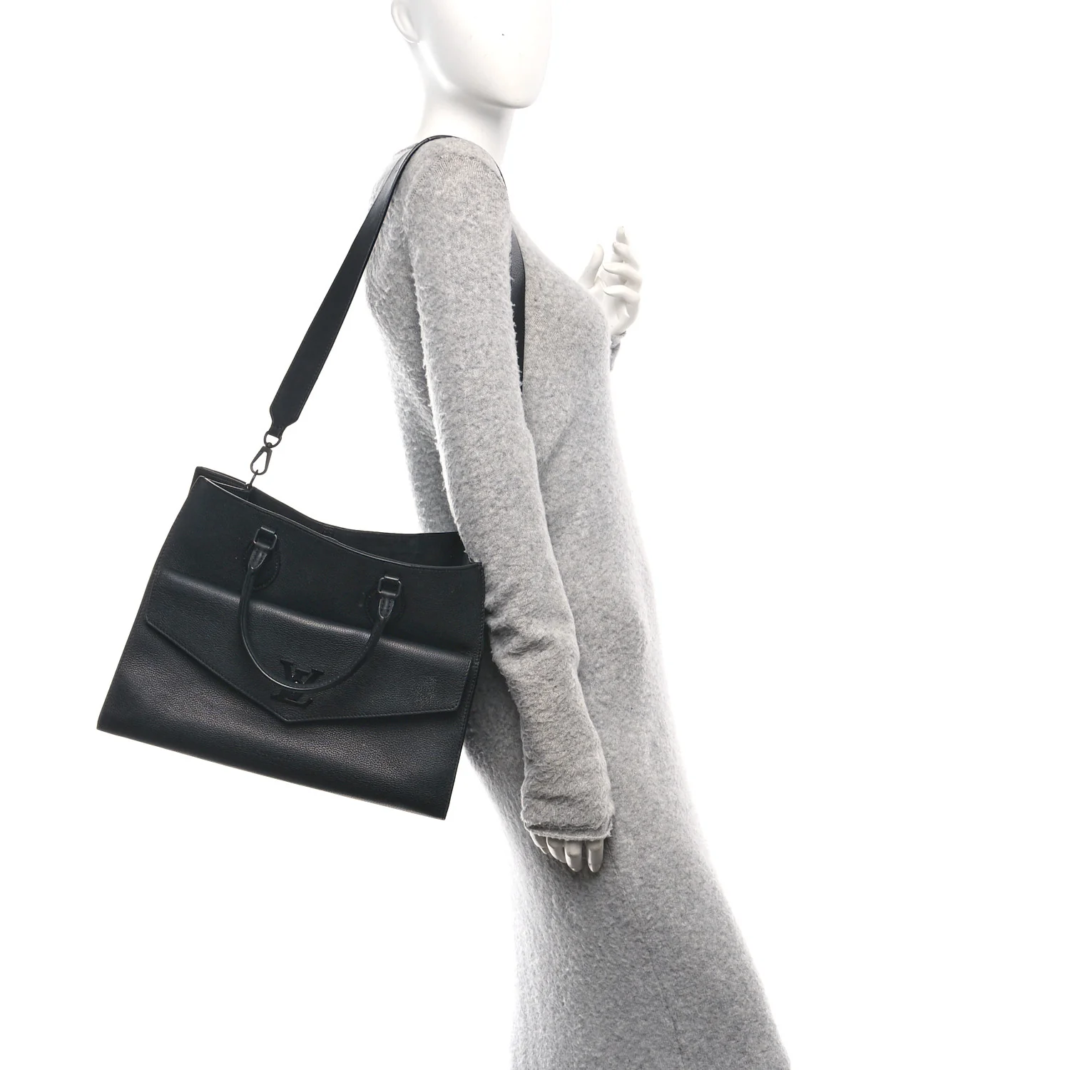Soft Calfskin Lockme Tote MM Black - Image 2