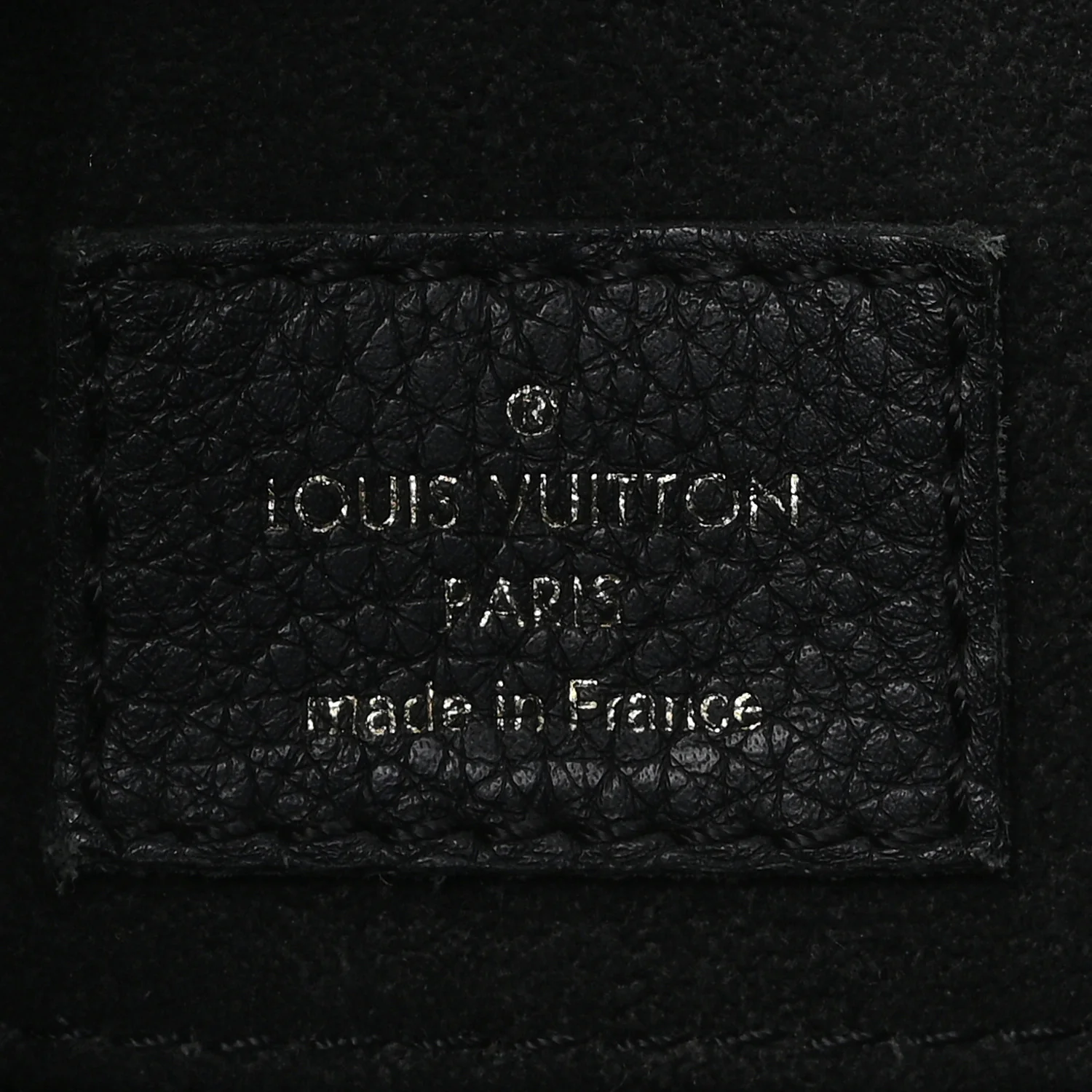 Soft Calfskin Lockme Tote MM Black - Image 6
