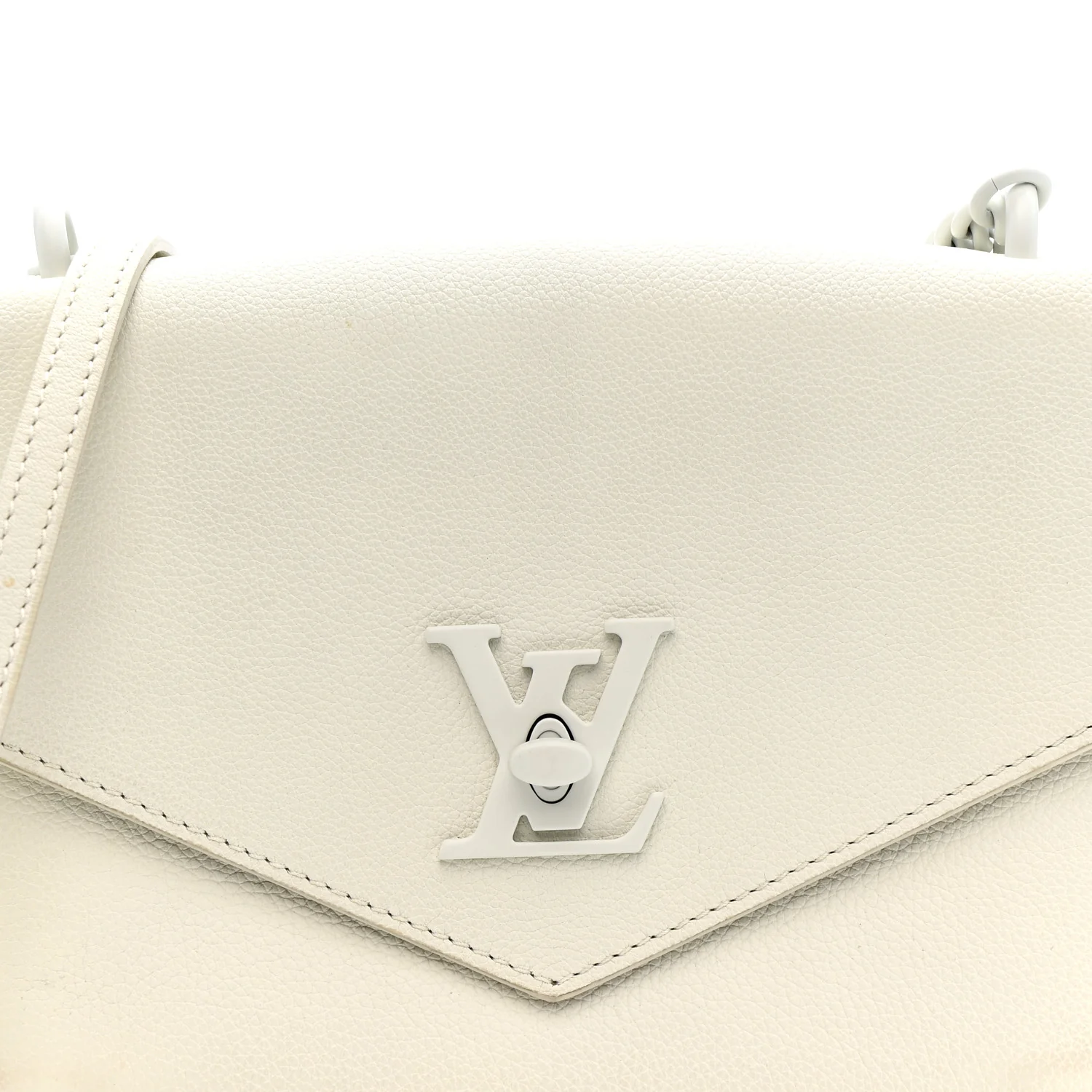 Soft Calfskin Mylockme Chain Bag BB White - Image 8