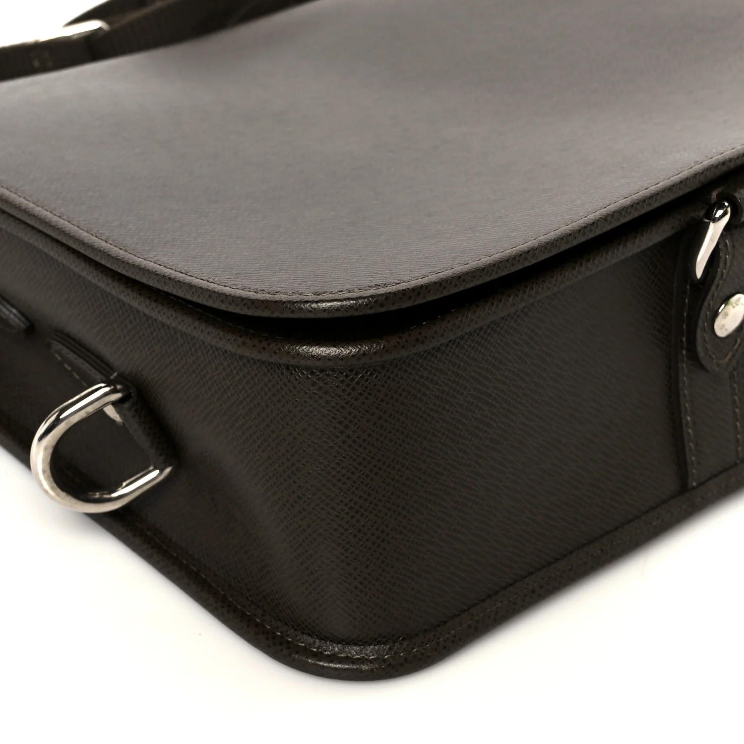 Taiga Andrei Messenger Bag Grizzli - Image 9