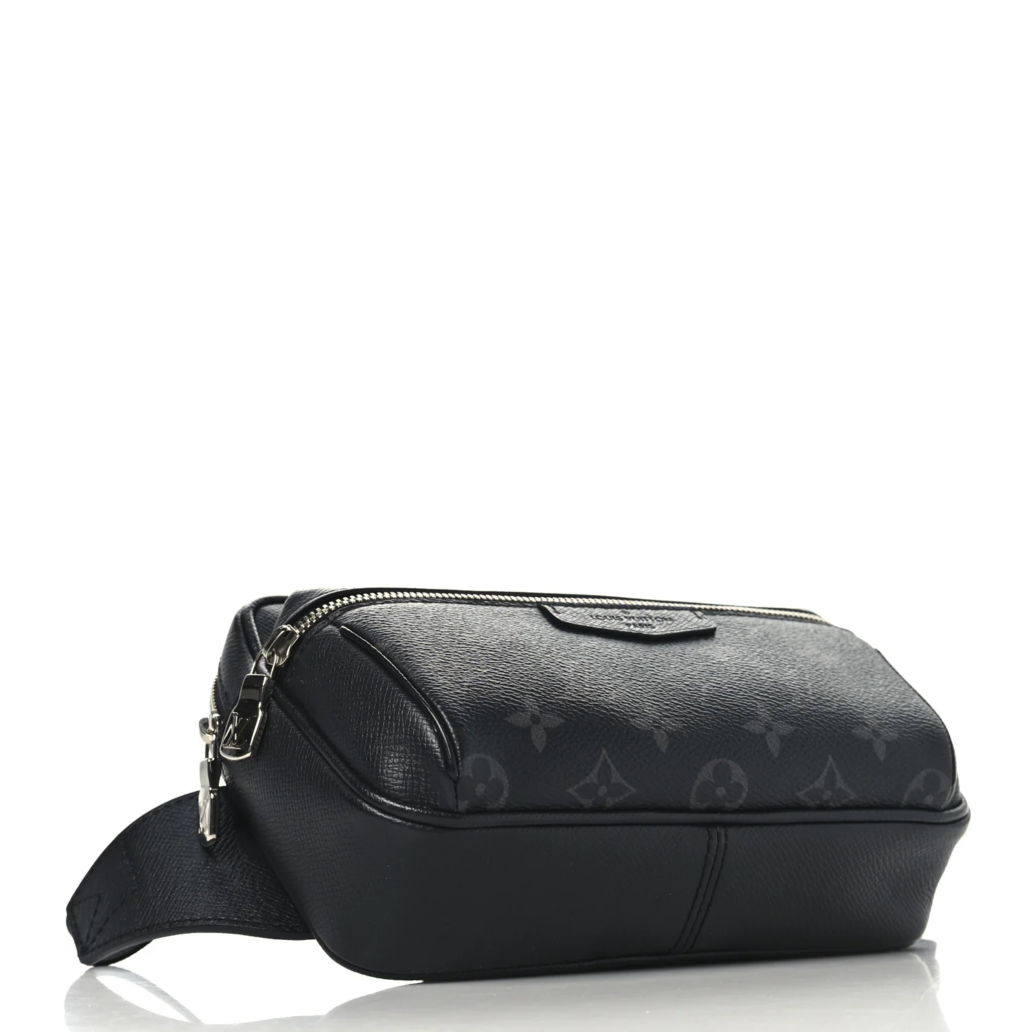 Taiga Monogram Outdoor Bumbag Black - Image 4