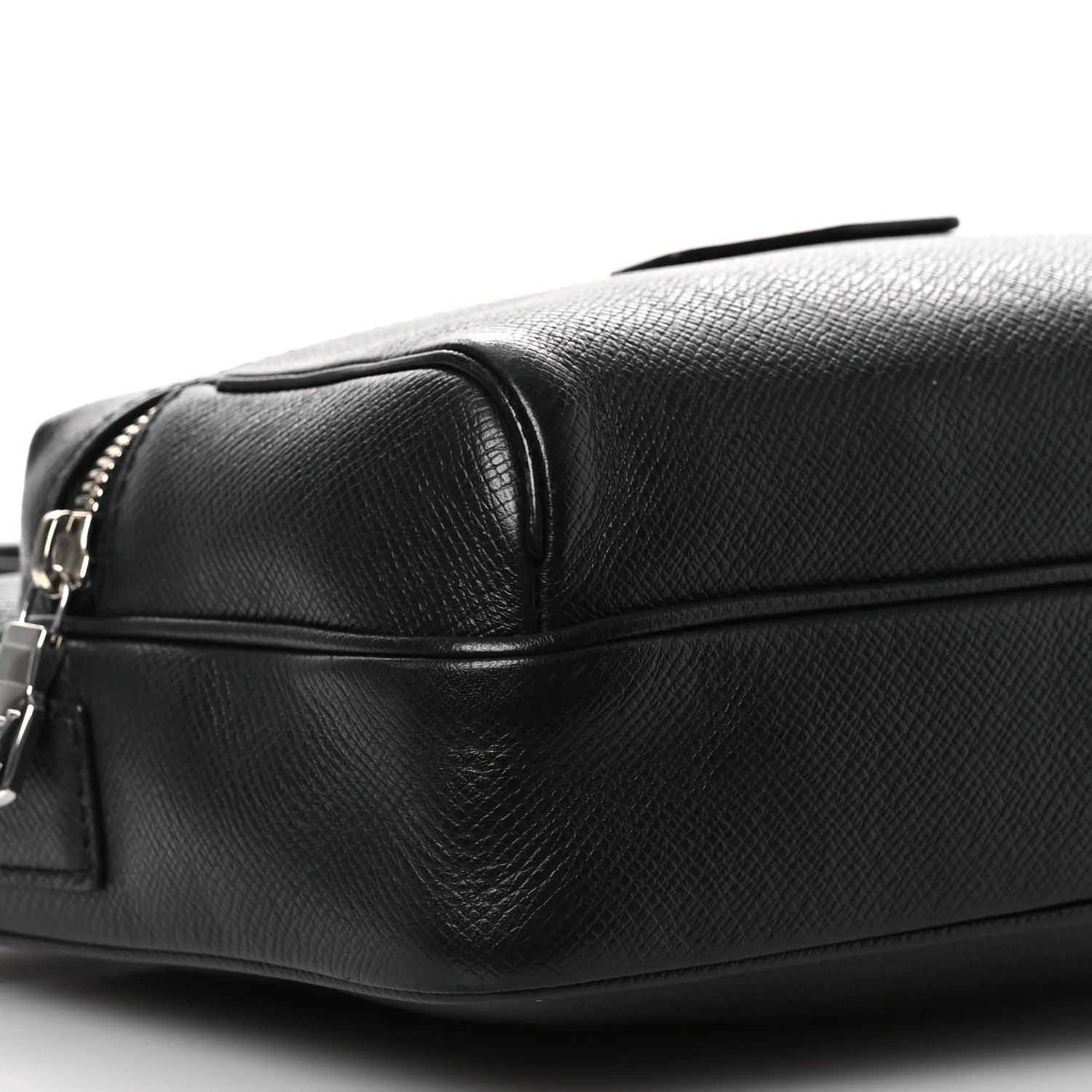 Taiga Outdoor Messenger PM Black - Image 9