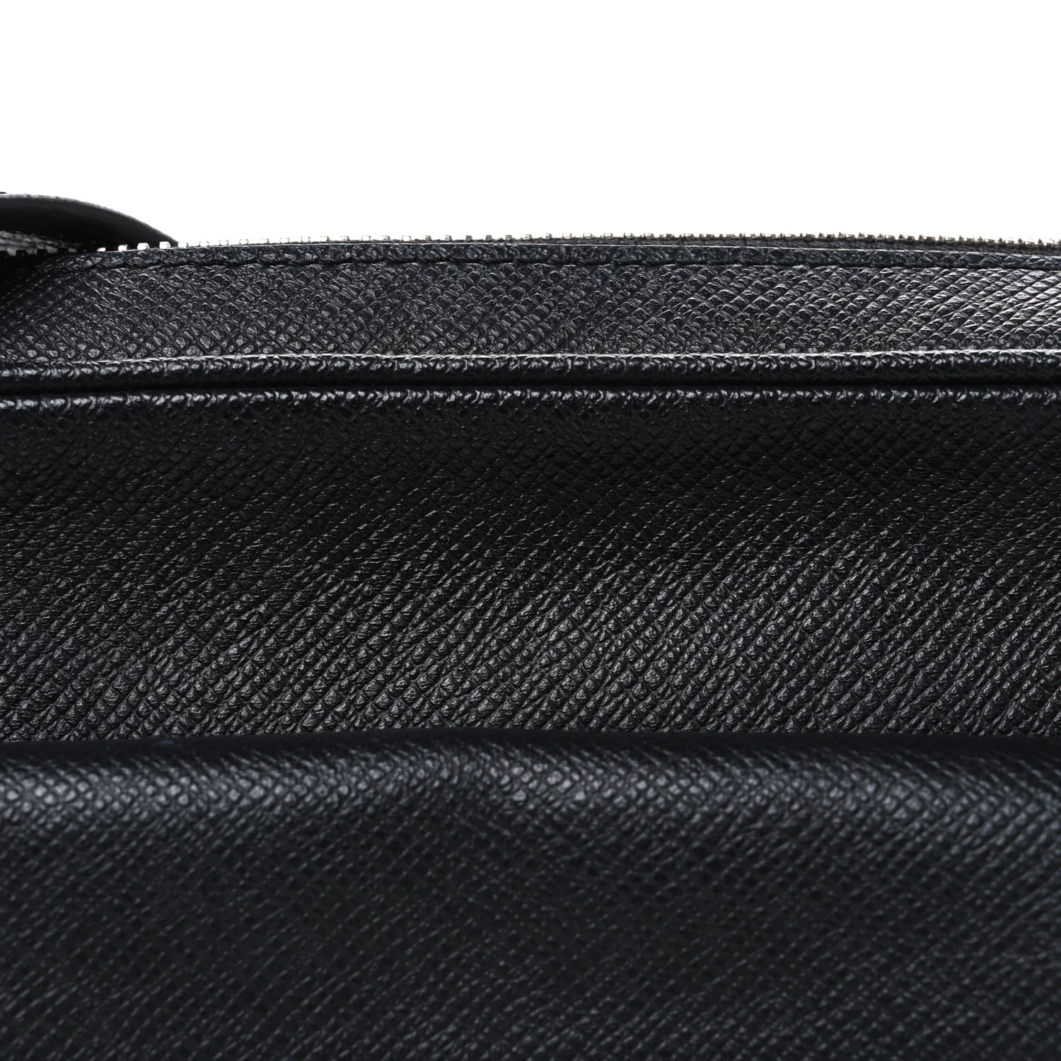 Taiga Outdoor Messenger PM Black - Image 8