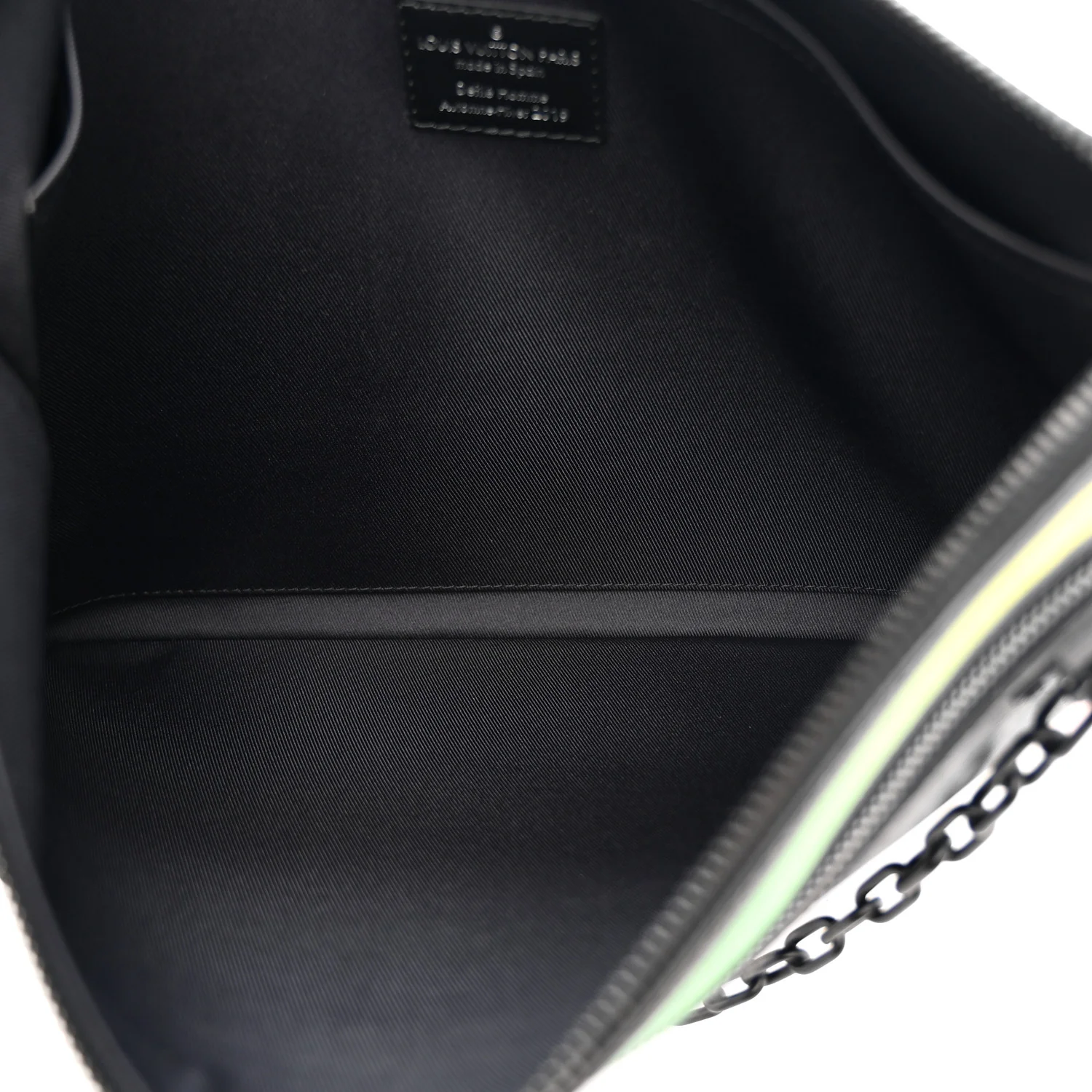 Taiga Rainbow Pochette A4 Black - Image 5