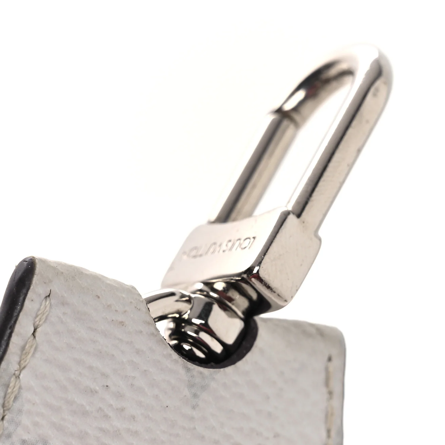 Taigarama Clochette Bag Charm White - Image 3