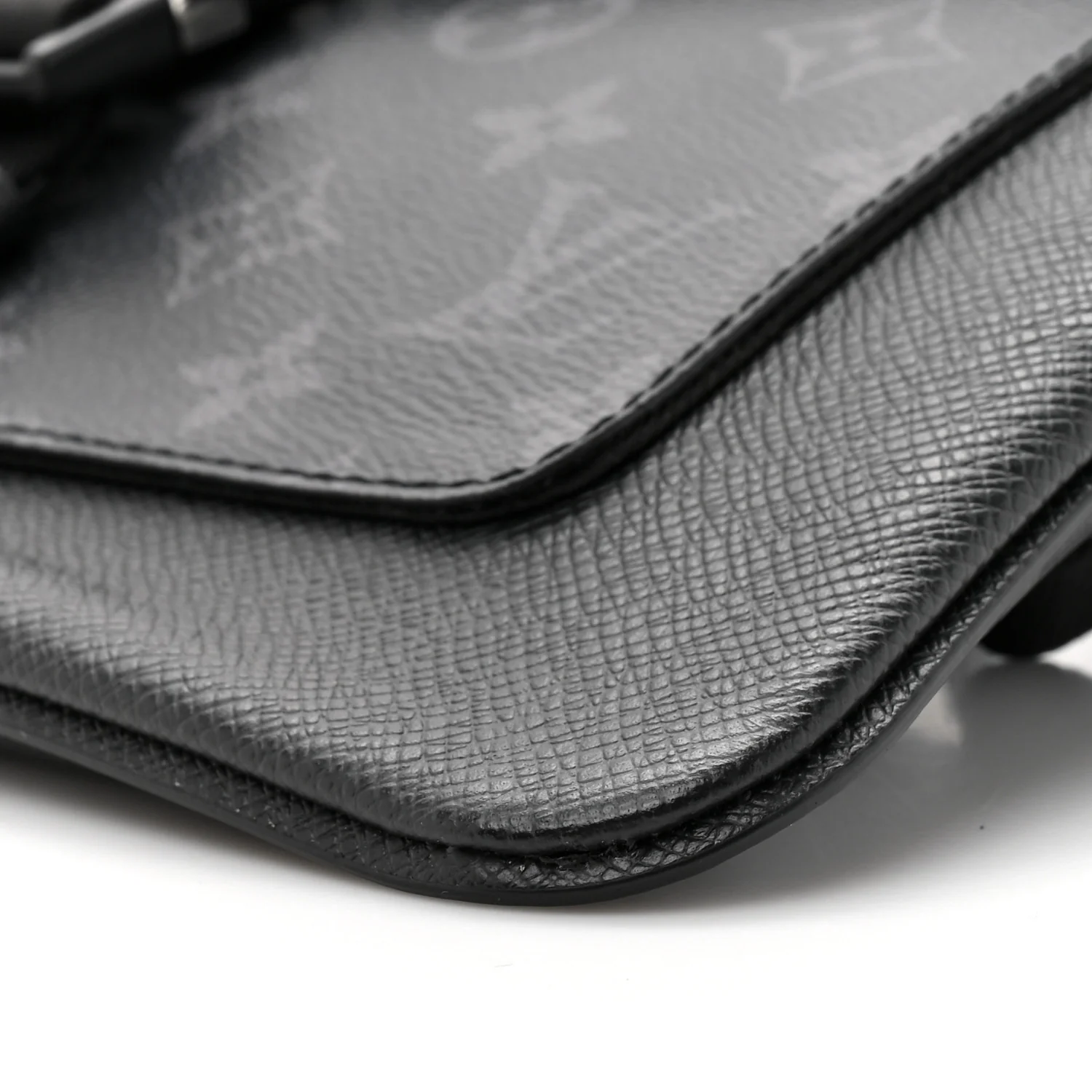 Taigarama Outdoor Flap Messenger Black - Image 8