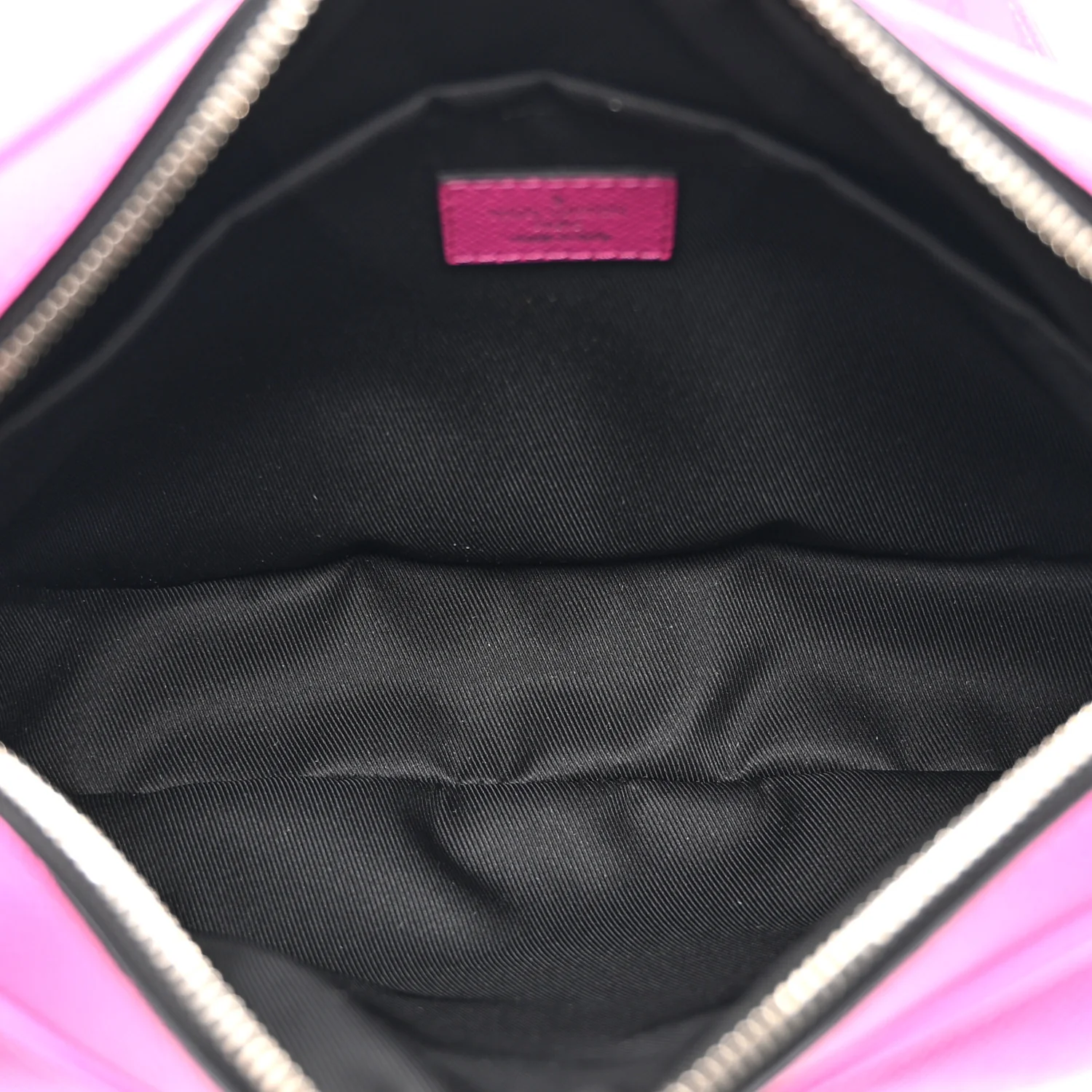 Taigarama Outdoor Messenger Fuchsia - Image 5