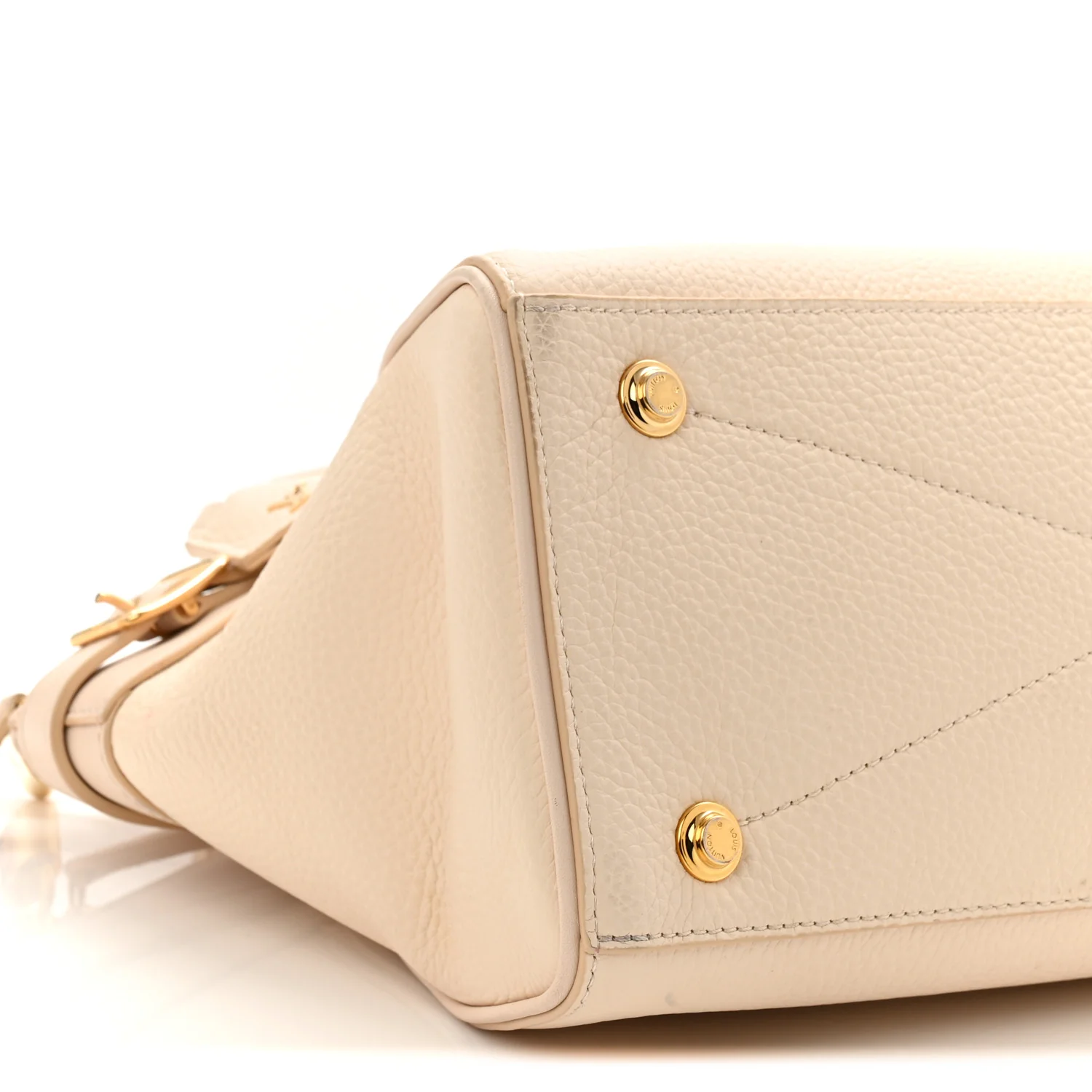Taurillon Calfskin Vendome MM Creme - Image 14