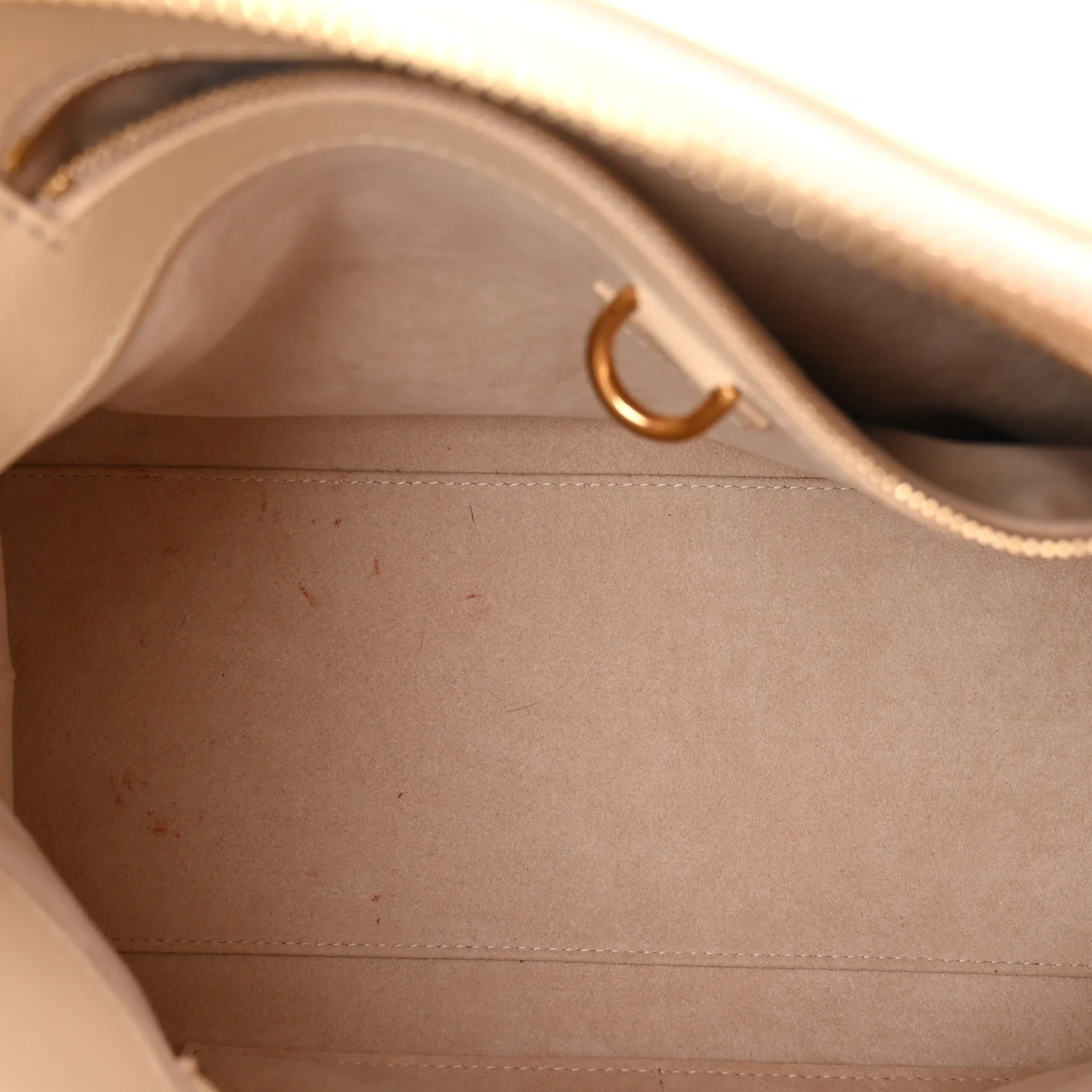 Taurillon Calfskin Vendome MM Creme - Image 9