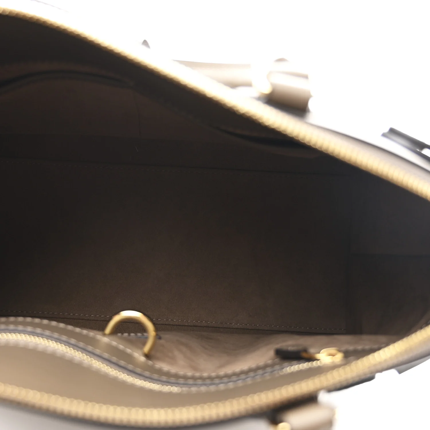 Taurillon Calfskin Vendome MM Earth - Image 5