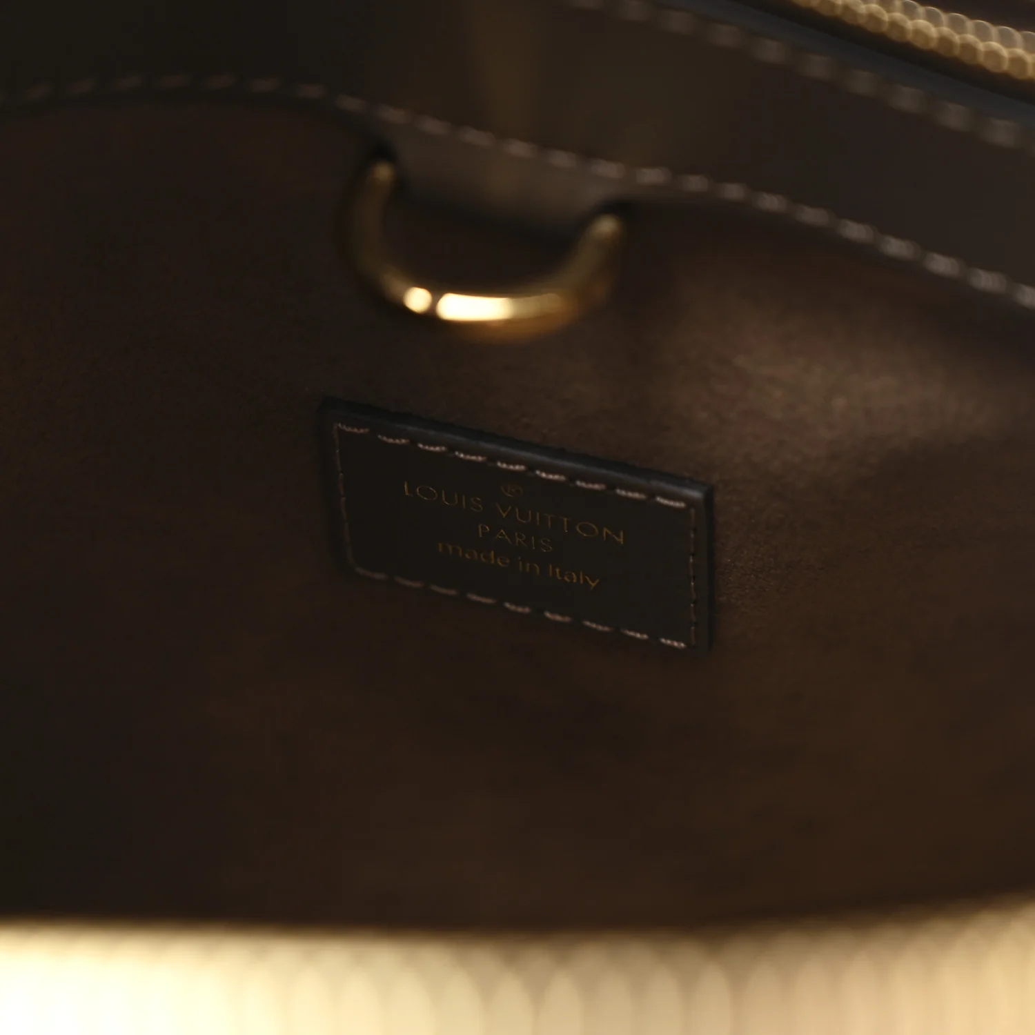 Taurillon Calfskin Vendome MM Earth - Image 6